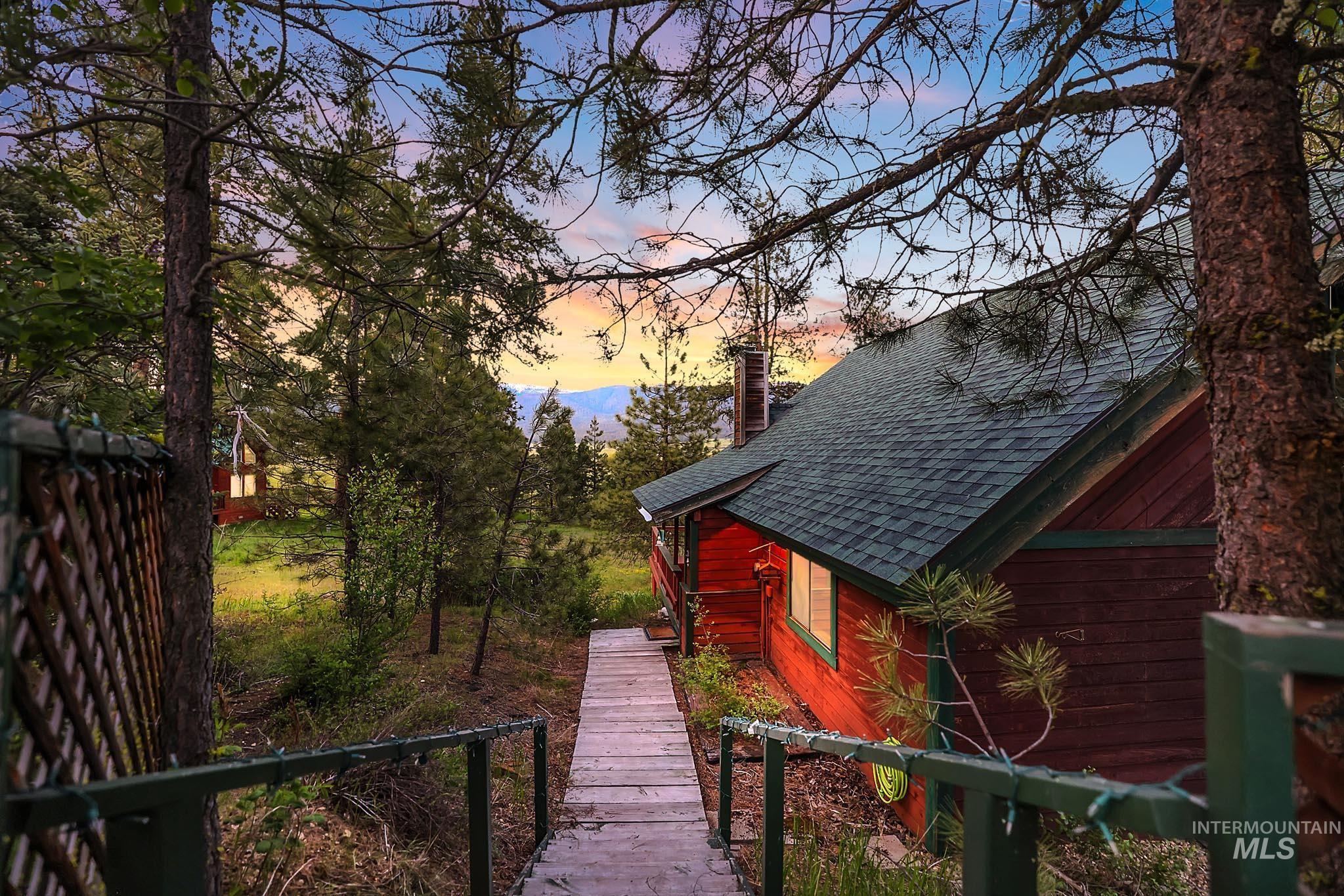 New Meadows, Idaho, 83654, United States, 2 Bedrooms Bedrooms, ,Residential,For Sale,1847899