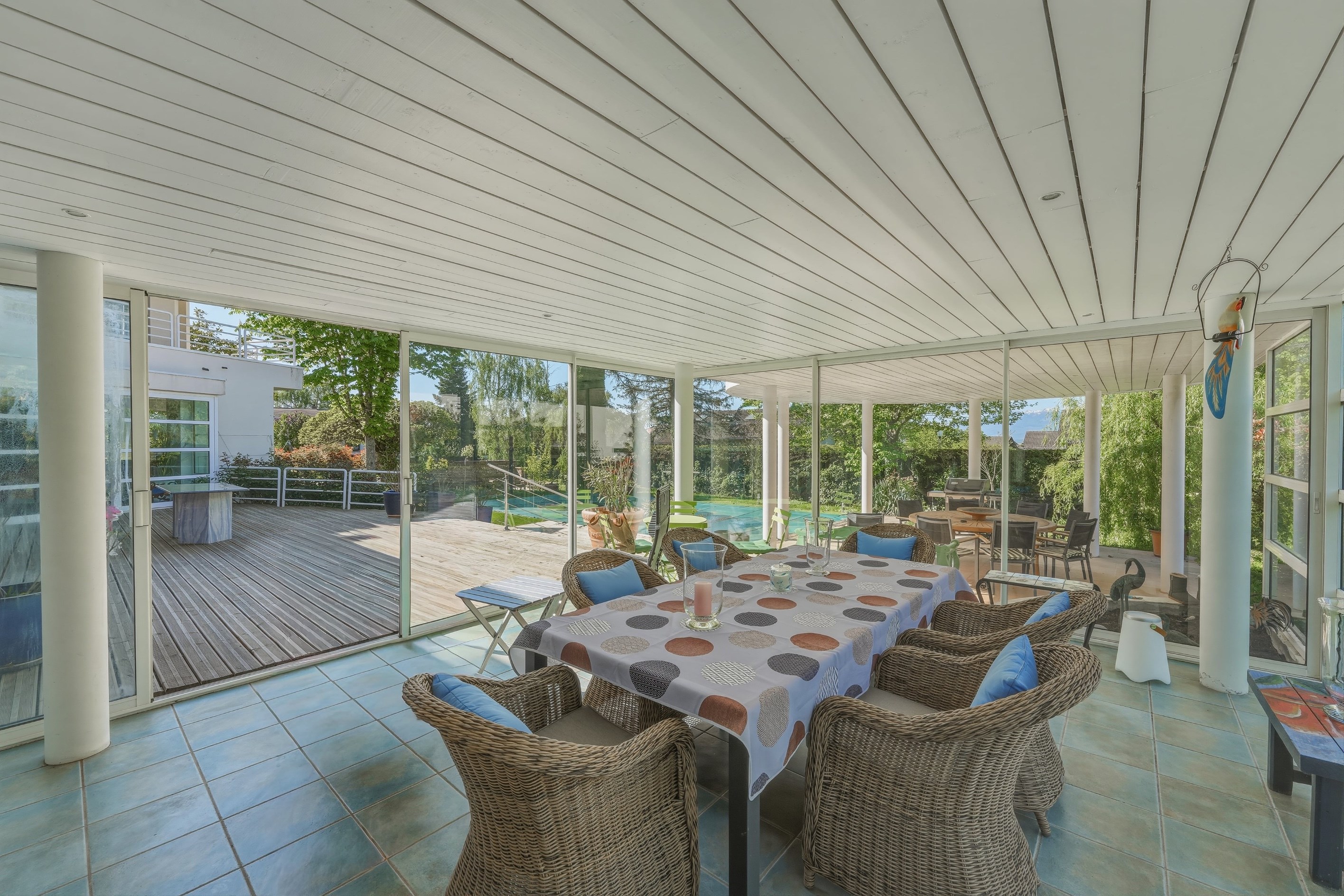  Contemporary architect-designed villa - 物件實景