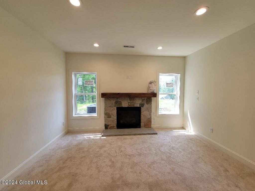 Lake George, New York, 12845, United States, 3 Bedrooms Bedrooms, ,3 BathroomsBathrooms,Residential,For Sale,1903544