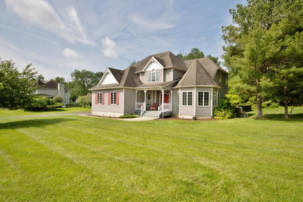 Florida, New York, 10921, United States, 4 Bedrooms Bedrooms, ,3 BathroomsBathrooms,Residential,For Sale,1944885