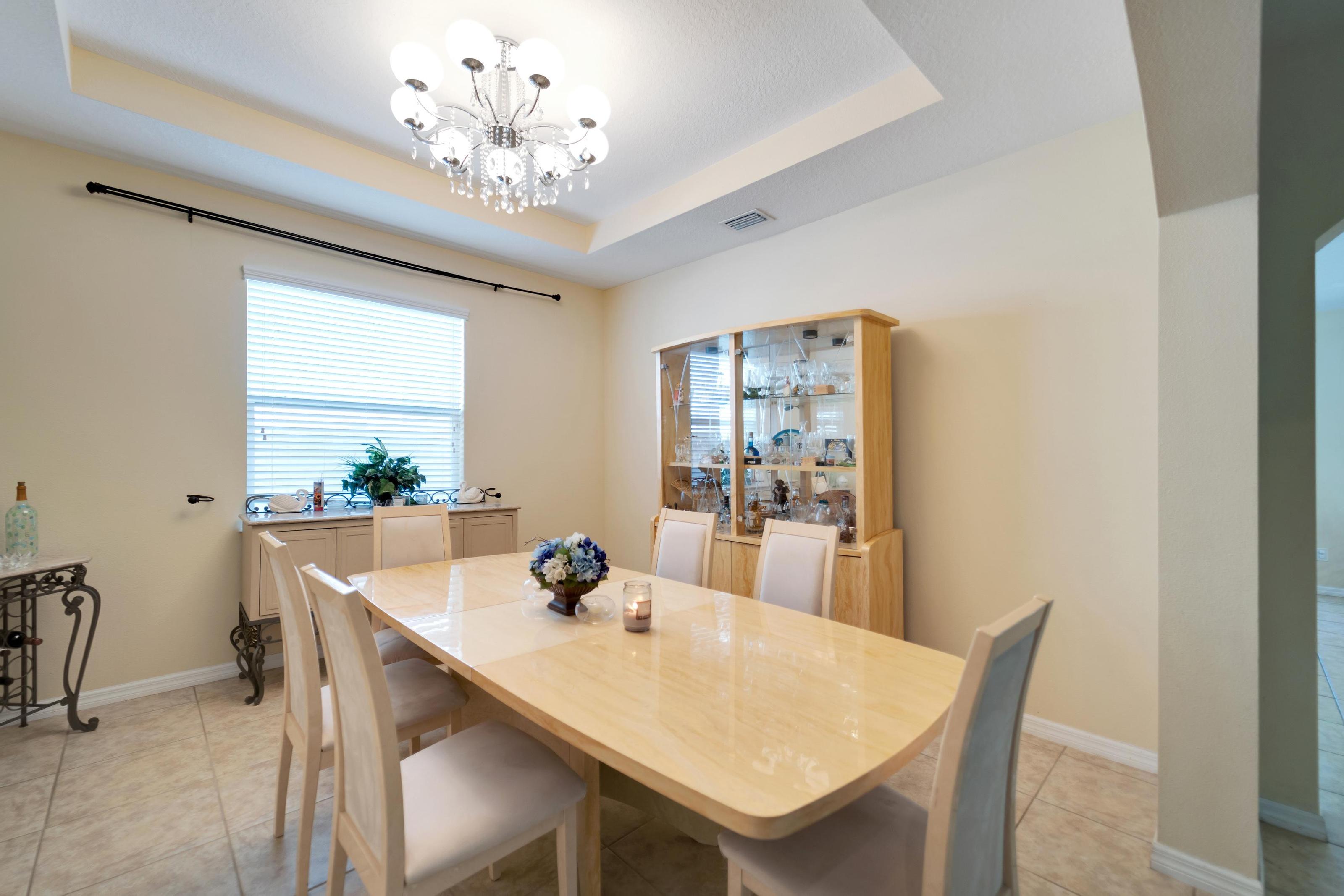 Riverview, Florida, 33578, United States, 5 Bedrooms Bedrooms, ,5 BathroomsBathrooms,Residential,For Sale,1869985