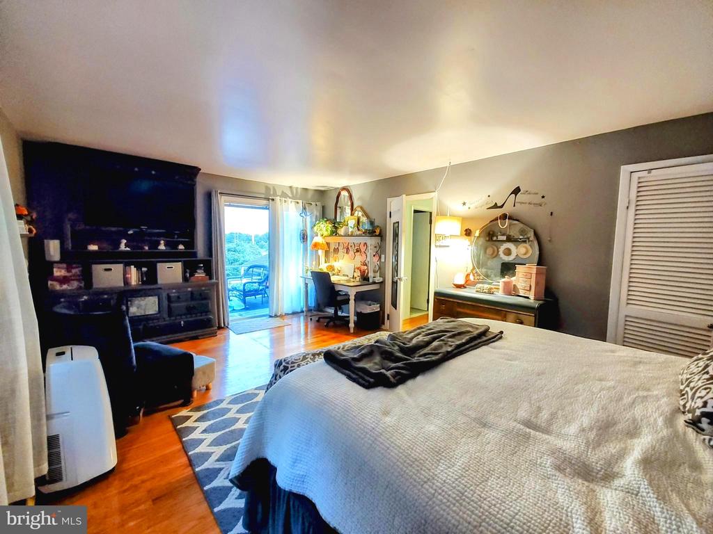 Bayville, New Jersey, 08721, United States, 4 Bedrooms Bedrooms, ,2 BathroomsBathrooms,Residential,For Sale,1837204