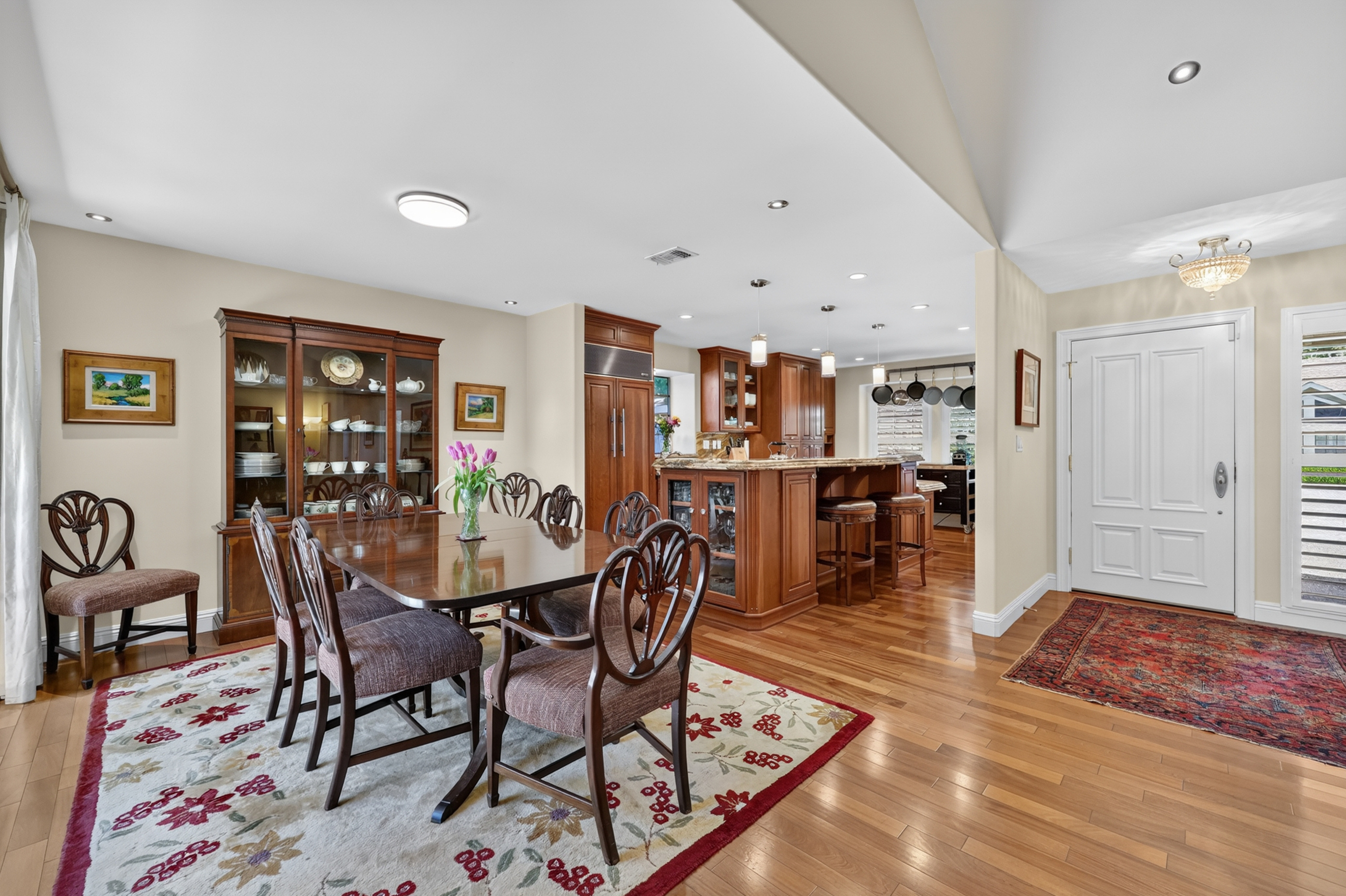  1073 Harrington Way, Carmichael, CA 95608 - 物件實景