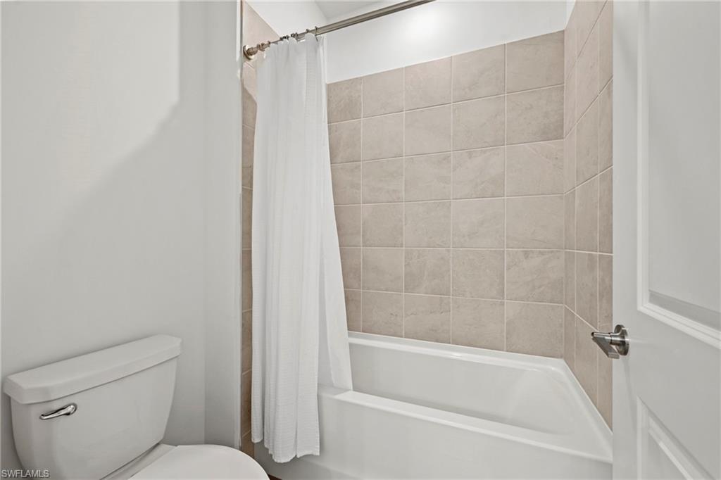 Fort Myers, Florida, 33913, United States, 4 Bedrooms Bedrooms, ,3 BathroomsBathrooms,Residential,For Sale,1988149