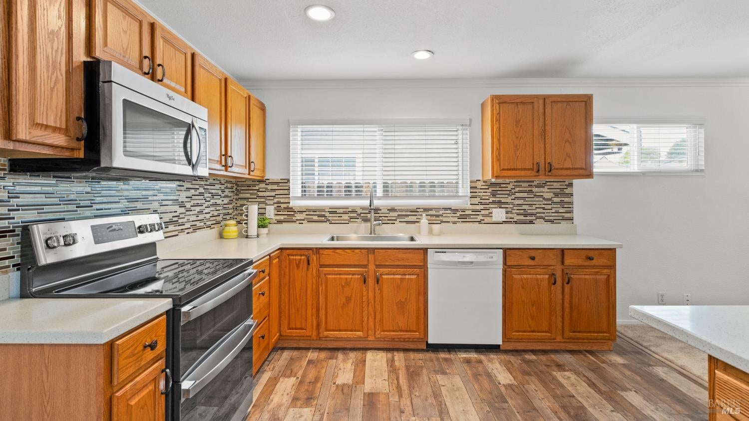 Vacaville, California, 95687, United States, 4 Bedrooms Bedrooms, ,2 BathroomsBathrooms,Residential,For Sale,1957766