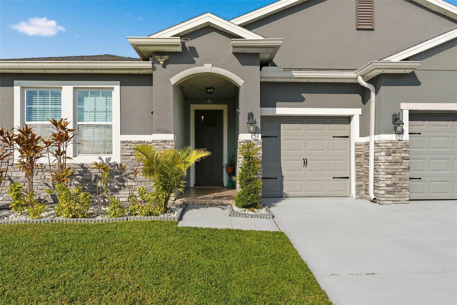 KISSIMMEE, Florida, 34744, United States, 4 Bedrooms Bedrooms, ,4 BathroomsBathrooms,Residential,For Sale,1986116