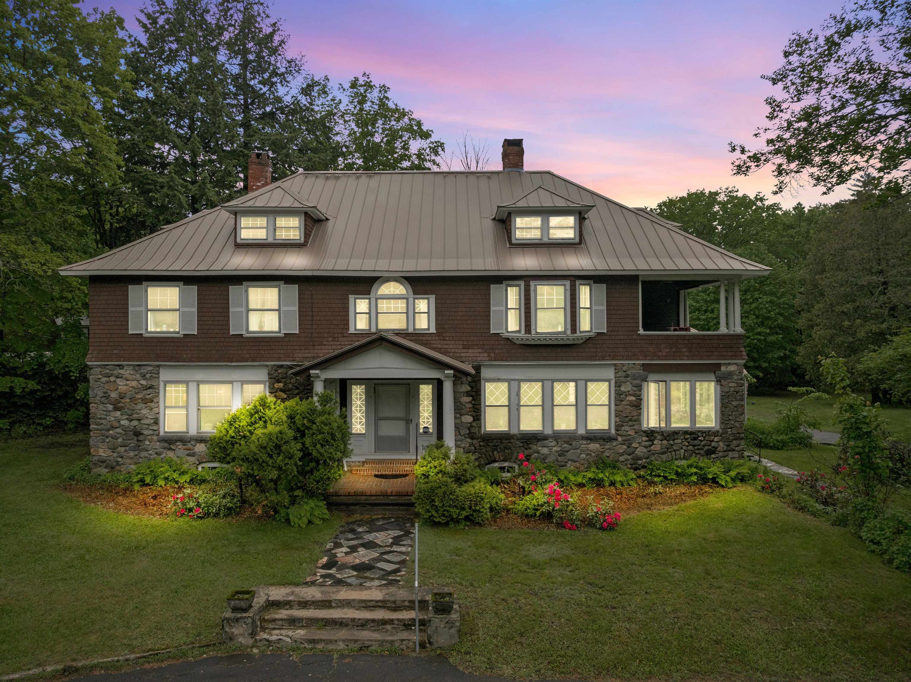 Claremont, New Hampshire, 03743, United States, 7 Bedrooms Bedrooms, ,2 BathroomsBathrooms,Residential,For Sale,1846493
