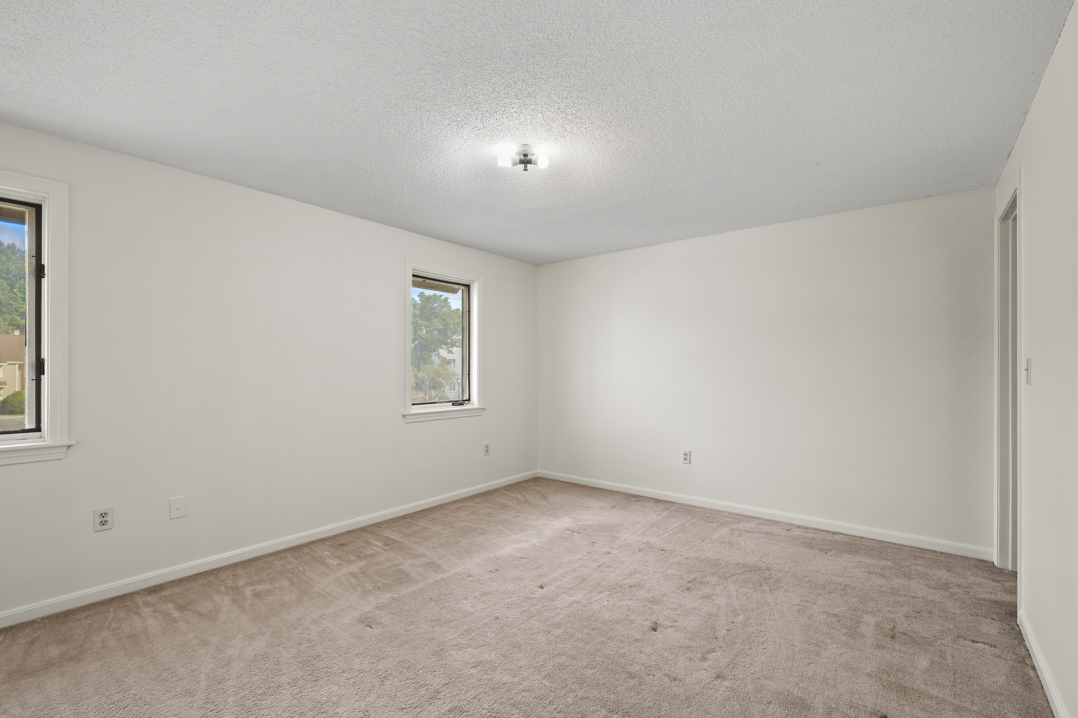  55 Littleton Road, Ayer, MA 01432 - 物件實景