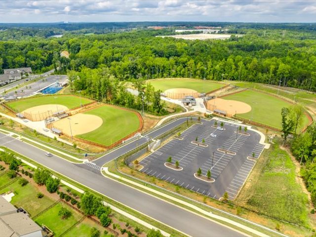 Fort Mill, South Carolina, 29715, United States, 3 Bedrooms Bedrooms, ,3 BathroomsBathrooms,Residential,For Sale,1981901