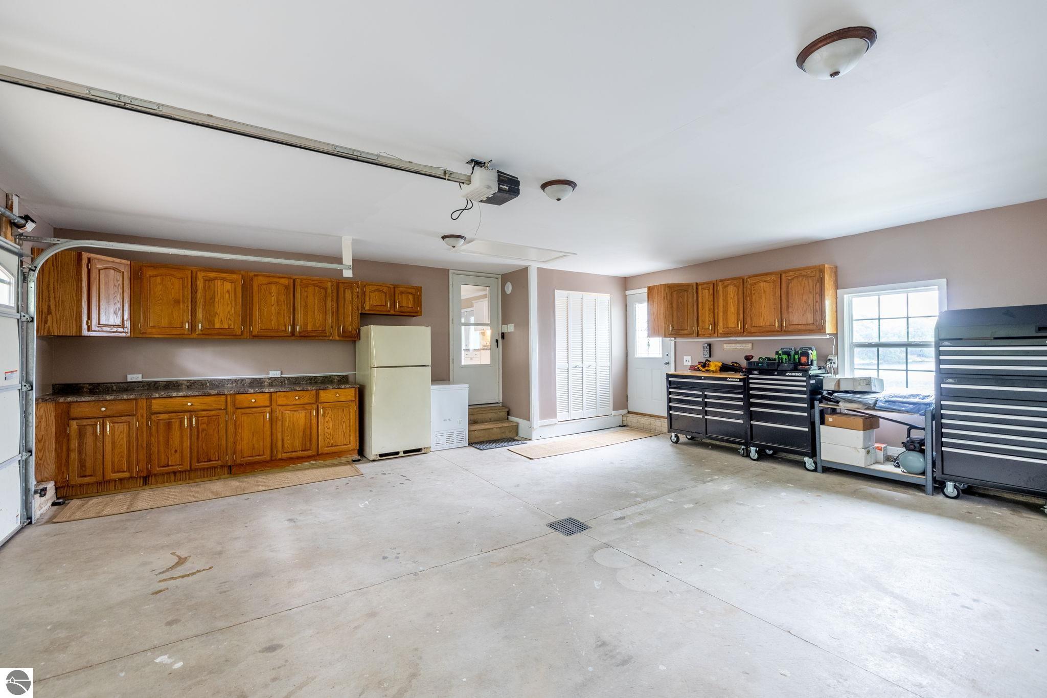 Evart, Michigan, 49631, United States, 4 Bedrooms Bedrooms, ,2 BathroomsBathrooms,Residential,For Sale,1758726