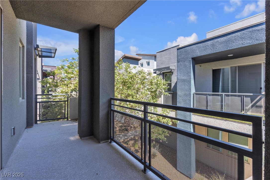 Las Vegas, Nevada, 89135, United States, 2 Bedrooms Bedrooms, ,2 BathroomsBathrooms,Residential,For Sale,1908470