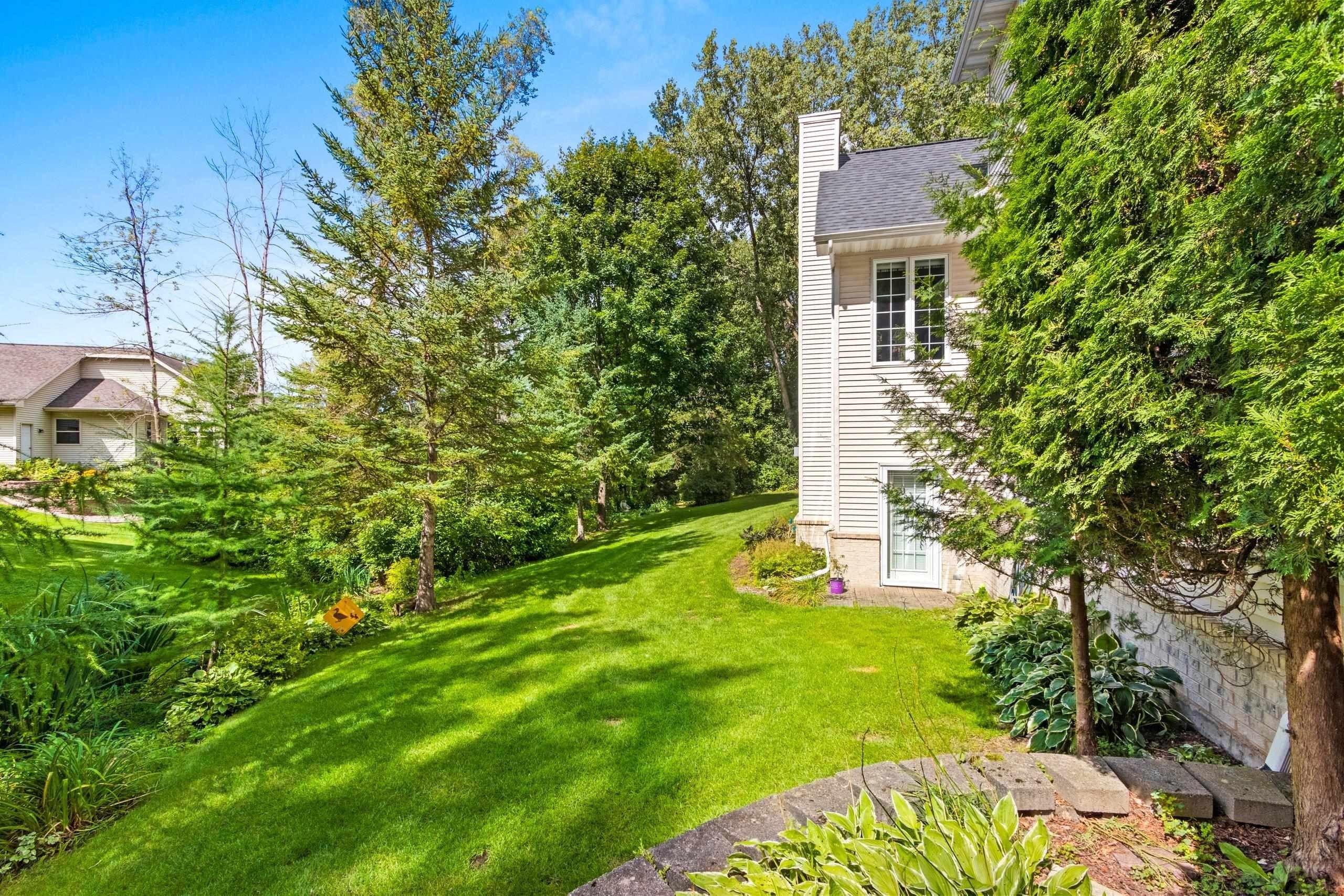 GREEN BAY, Wisconsin, 54302-5254, United States, 5 Bedrooms Bedrooms, ,4 BathroomsBathrooms,Residential,For Sale,1920394