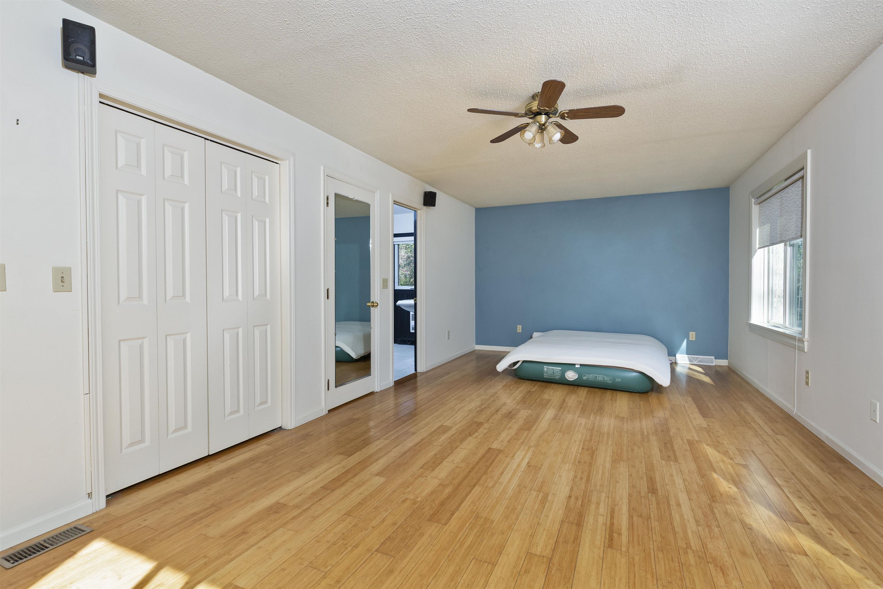 Lebanon, New Hampshire, 03755, United States, 3 Bedrooms Bedrooms, ,2 BathroomsBathrooms,Residential,For Sale,1962612