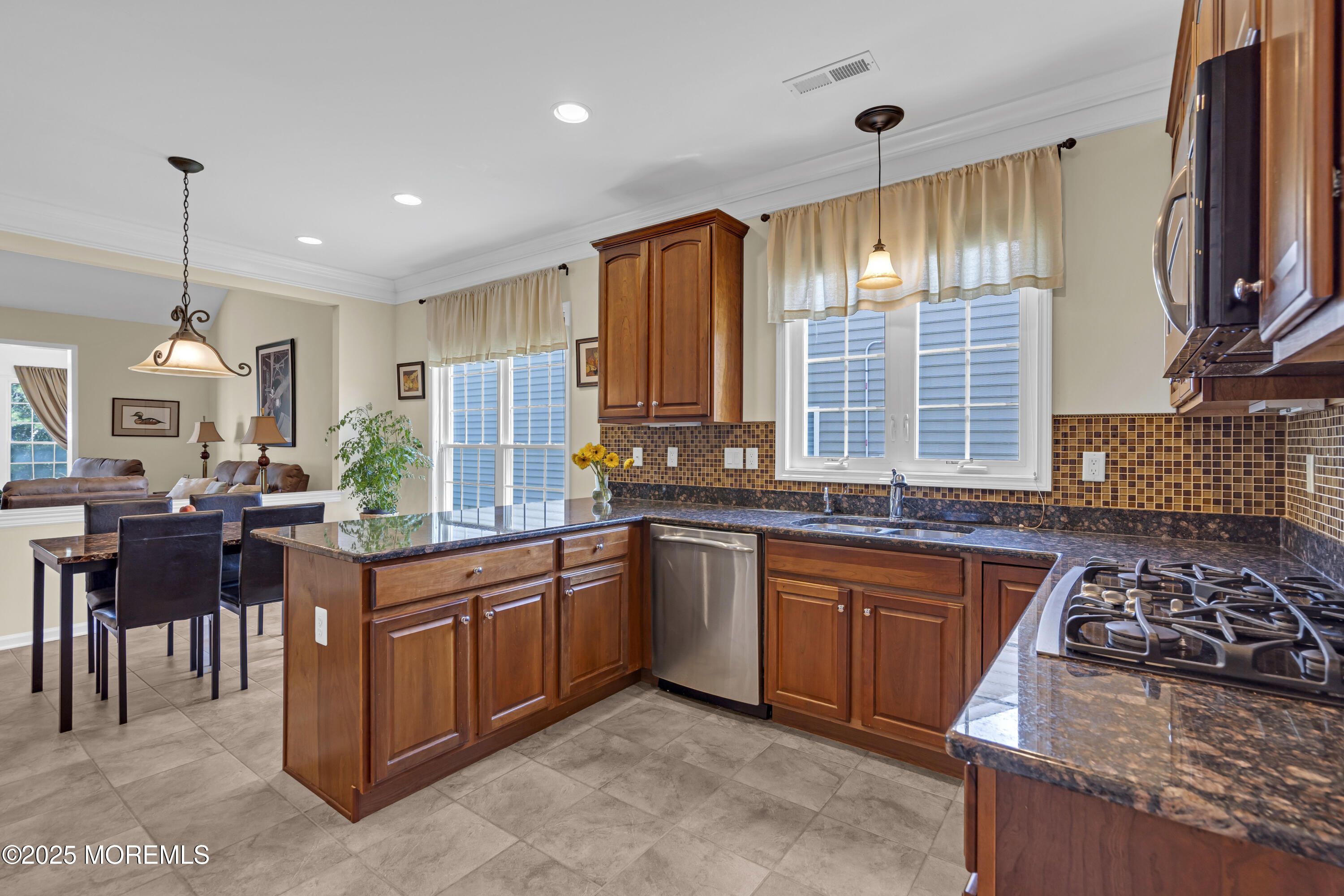 Manchester, New Jersey, 08759, United States, 3 Bedrooms Bedrooms, ,4 BathroomsBathrooms,Residential,For Sale,1908939