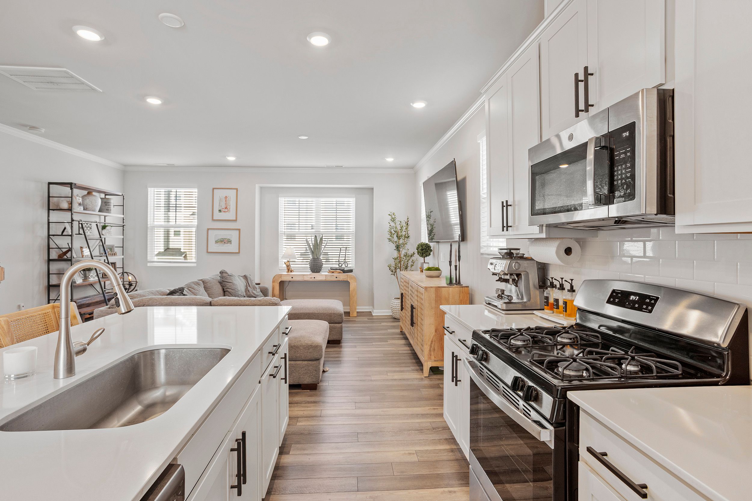  156 Sweet Lilac Way, Raleigh, NC 27610 - 物件實景