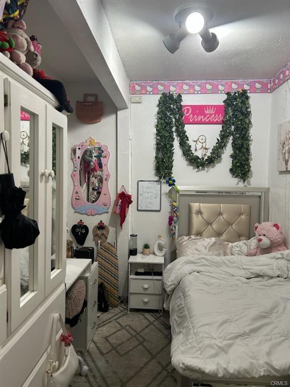 Los Angeles, California, 90063, United States, 5 Bedrooms Bedrooms, ,3 BathroomsBathrooms,Residential,For Sale,1879785