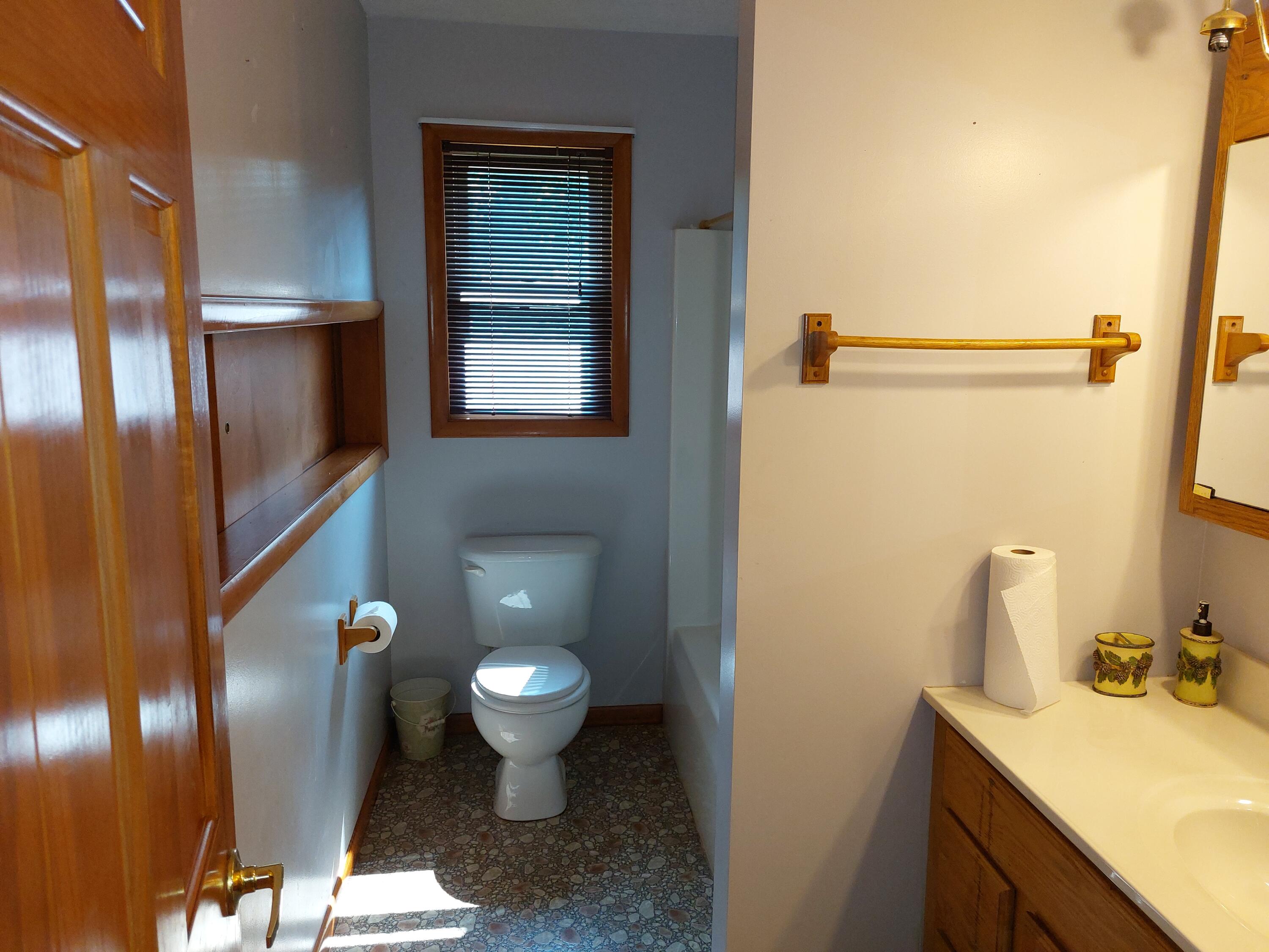 Dowagiac, Michigan, 49047, United States, 3 Bedrooms Bedrooms, ,2 BathroomsBathrooms,Residential,For Sale,1909140
