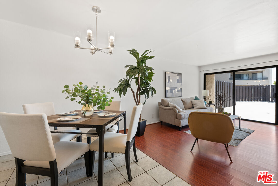 Los Angeles, California, 90042, United States, 2 Bedrooms Bedrooms, ,1 BathroomBathrooms,Residential,For Sale,1908297