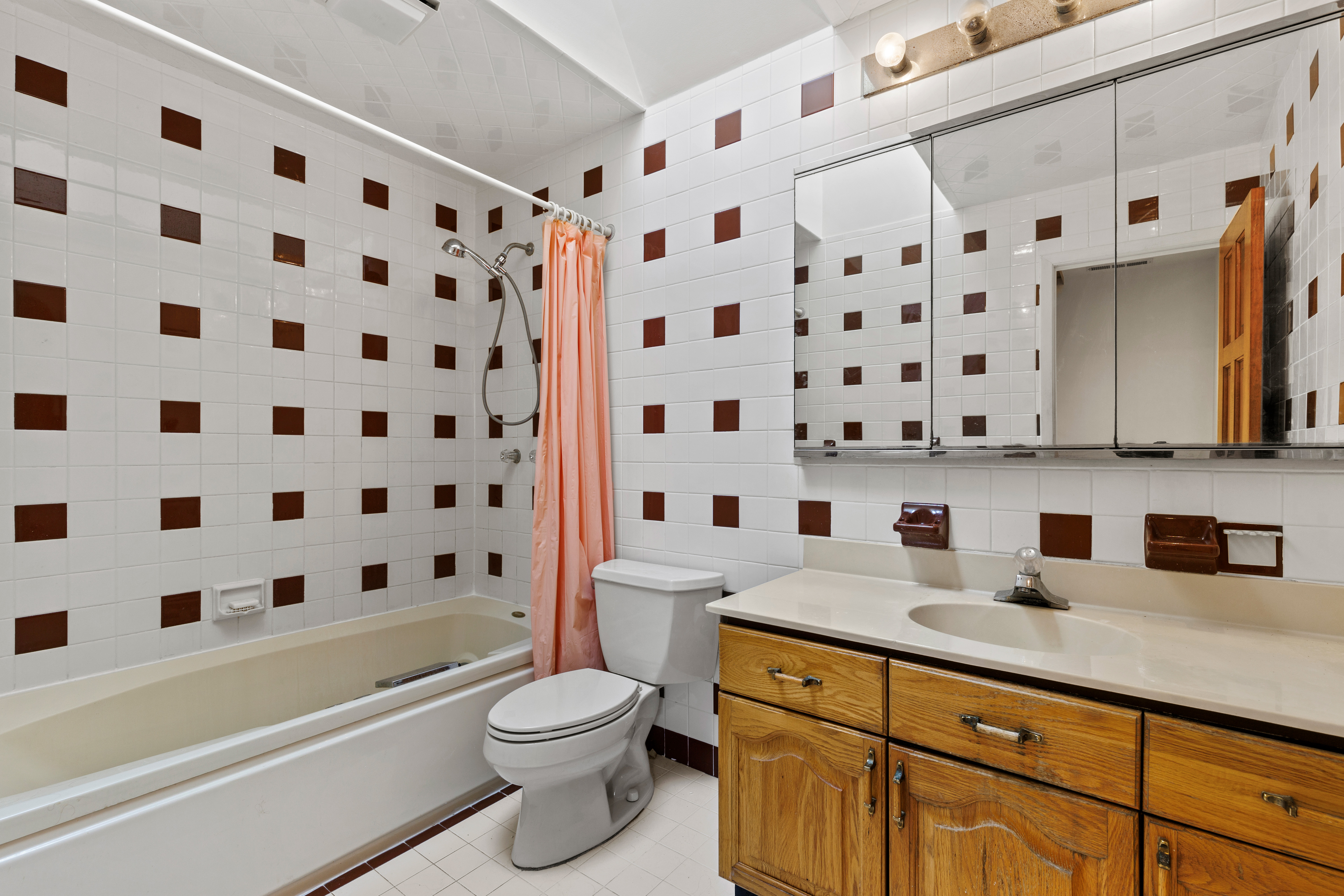  88 Farm Lake Crescent Road - 物件實景