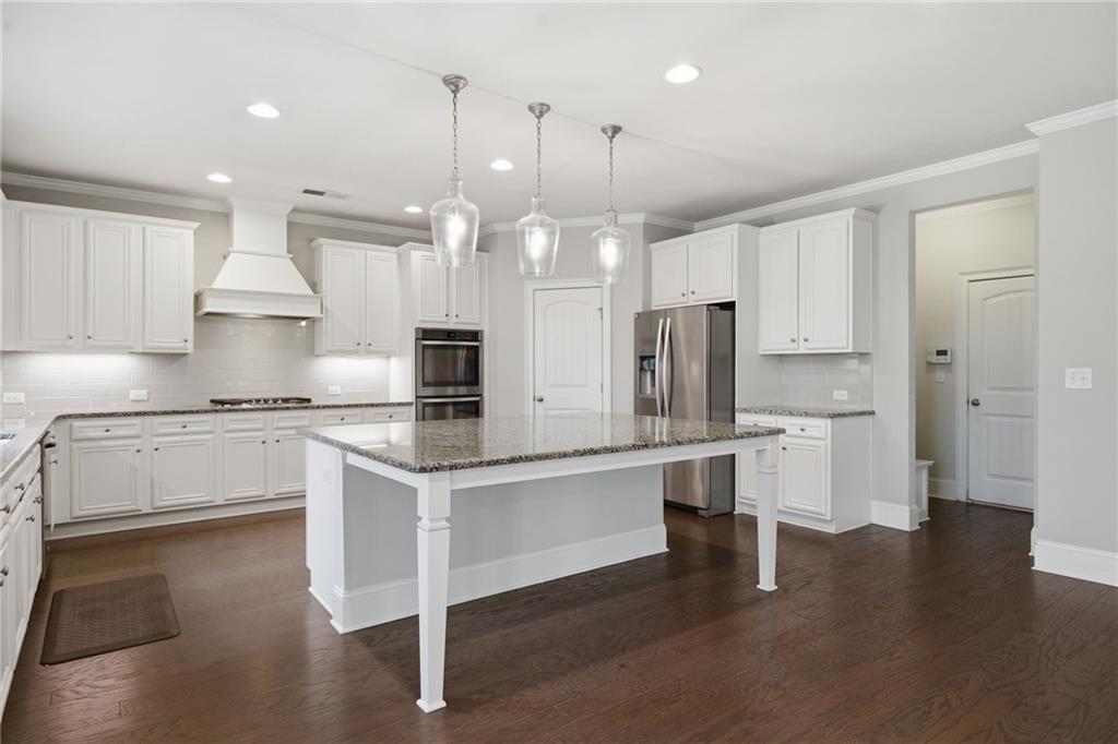 Alpharetta, Georgia, 30004, United States, 5 Bedrooms Bedrooms, ,4 BathroomsBathrooms,Residential,For Sale,2030303