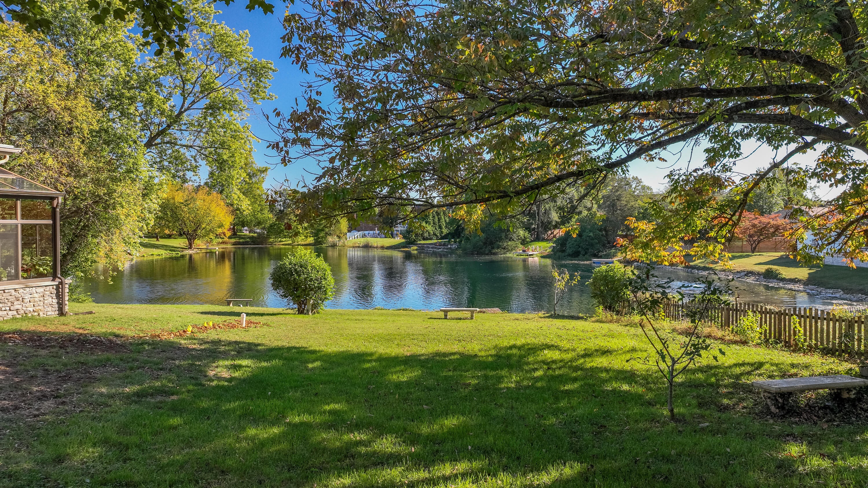 Lexington, Kentucky, 40502, United States, 4 Bedrooms Bedrooms, ,4 BathroomsBathrooms,Residential,For Sale,1976316