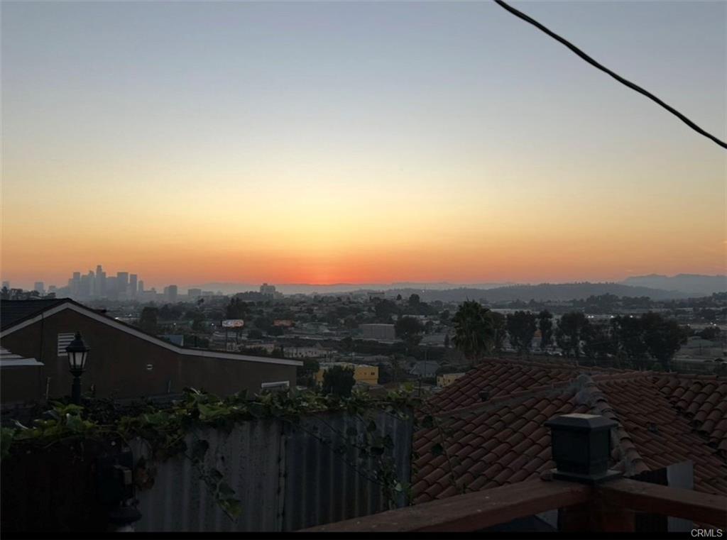 Los Angeles, California, 90063, United States, 5 Bedrooms Bedrooms, ,3 BathroomsBathrooms,Residential,For Sale,1879785