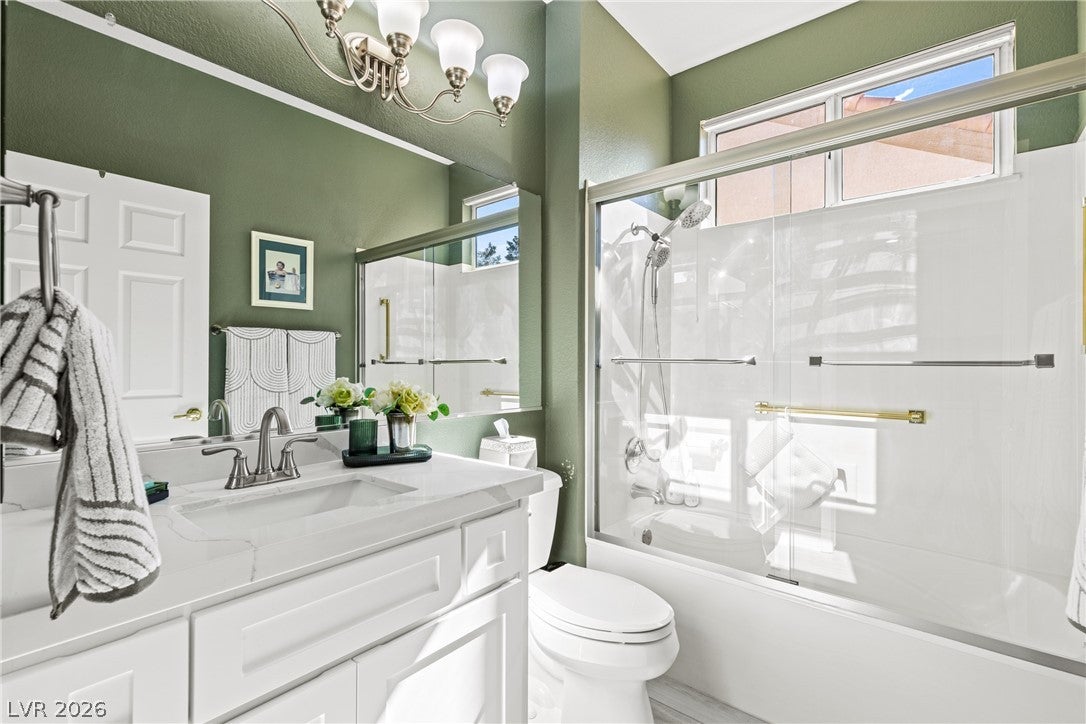 Las Vegas, Nevada, 89134, United States, 2 Bedrooms Bedrooms, ,2 BathroomsBathrooms,Residential,For Sale,2031210