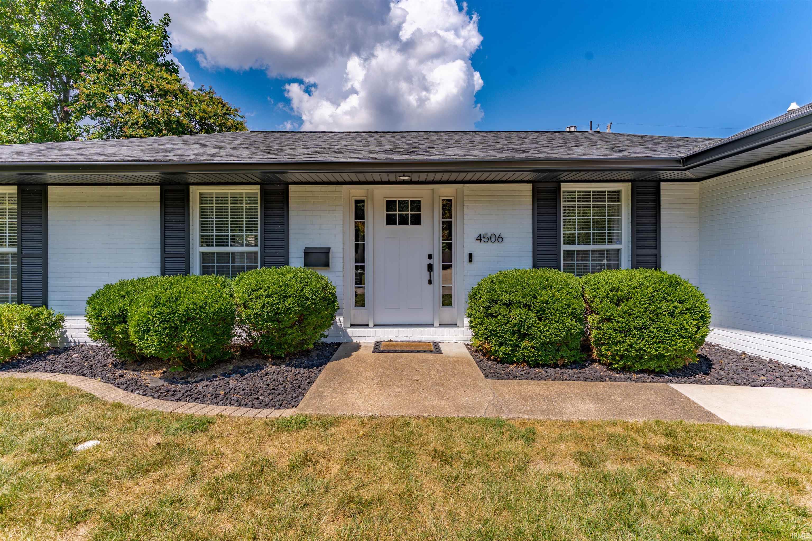 Cass Ave, Evansville, IN 47714 #1