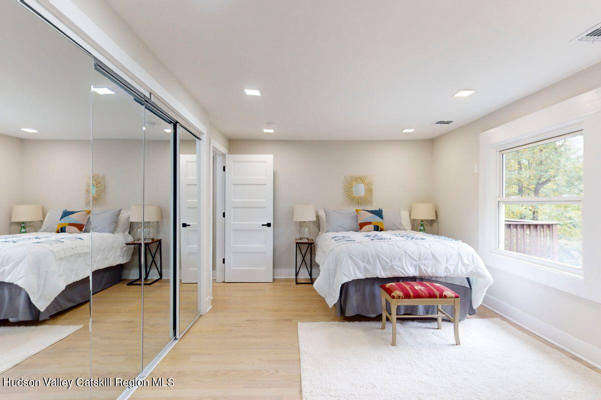 Woodstock, New York, 12498, United States, 4 Bedrooms Bedrooms, ,3 BathroomsBathrooms,Residential,For Sale,1991084