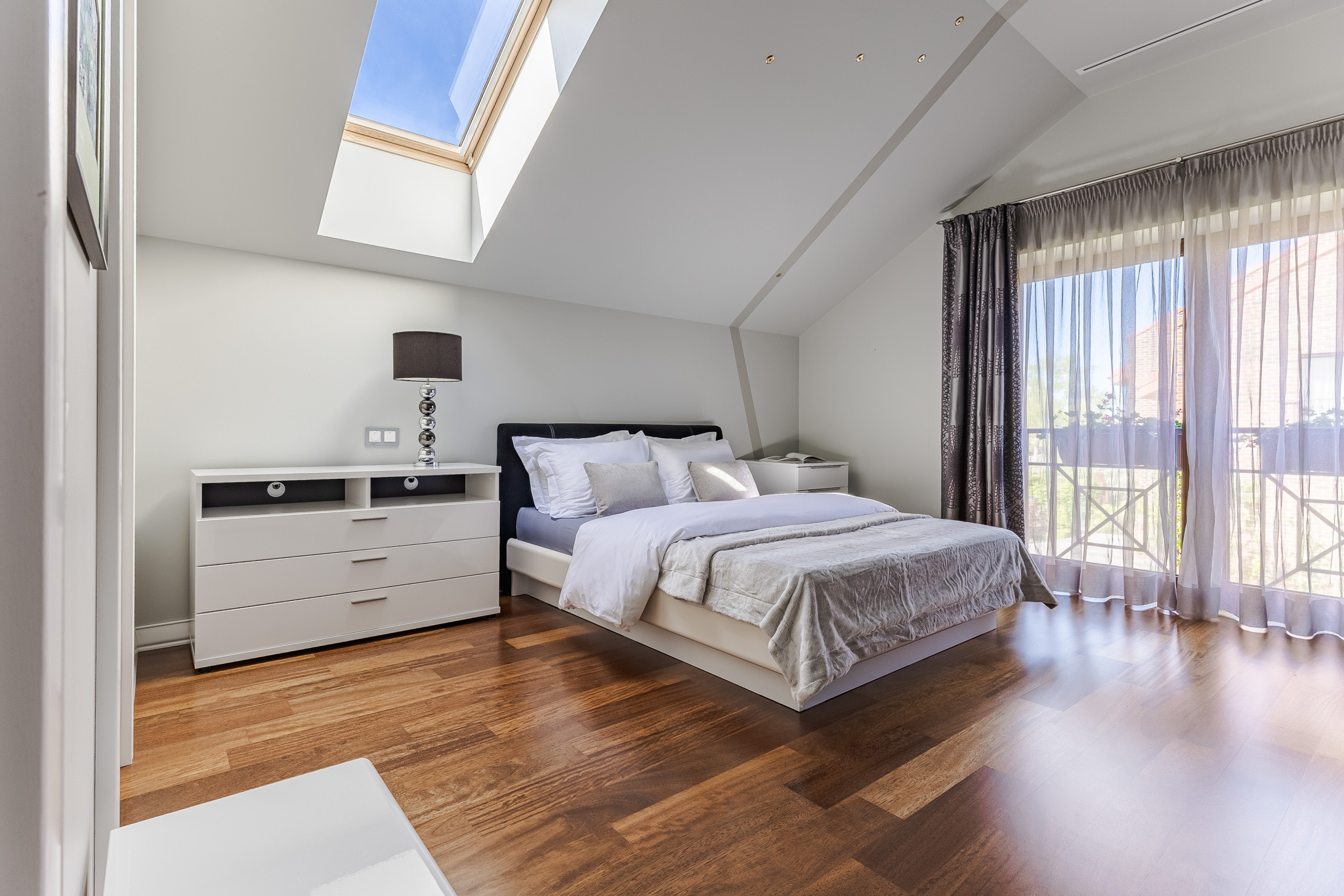  Exclusive private residence surrounded by golf courses - 物件實景