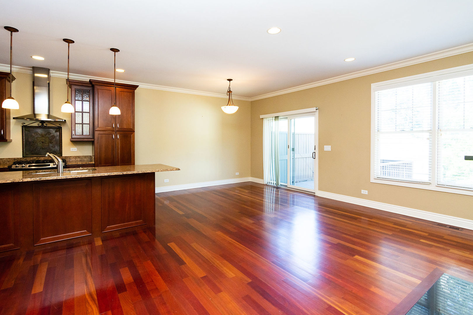 Downers Grove, Illinois, 60515, United States, 4 Bedrooms Bedrooms, ,4 BathroomsBathrooms,Residential,For Sale,1954600