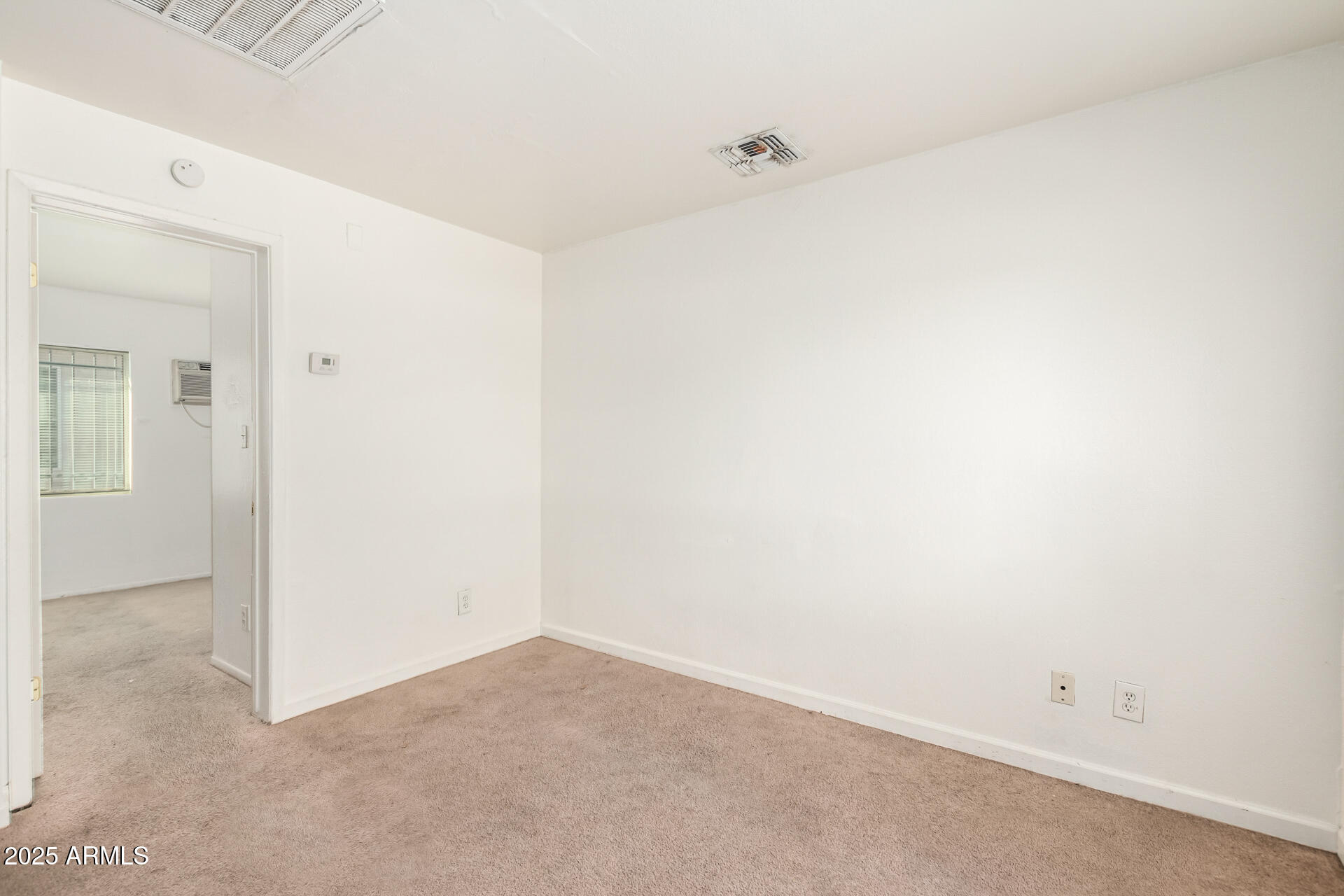 Phoenix, Arizona, 85007, United States, ,Residential,For Sale,1882363