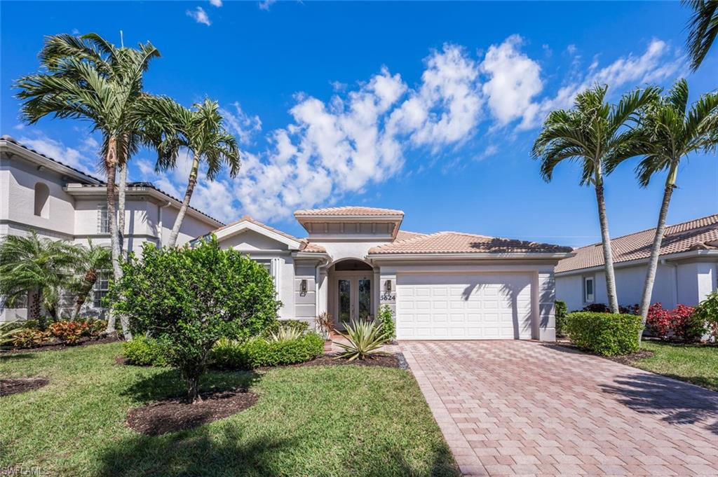 Naples, Florida, 34104, United States, 2 Bedrooms Bedrooms, ,2 BathroomsBathrooms,Residential,For Sale,1743040