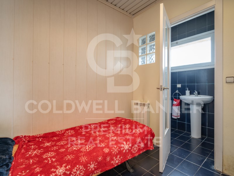 Cerdanyola del Vallès, Catalonia, ES, 4 Bedrooms Bedrooms, ,3 BathroomsBathrooms,Residential,For Sale,1622423