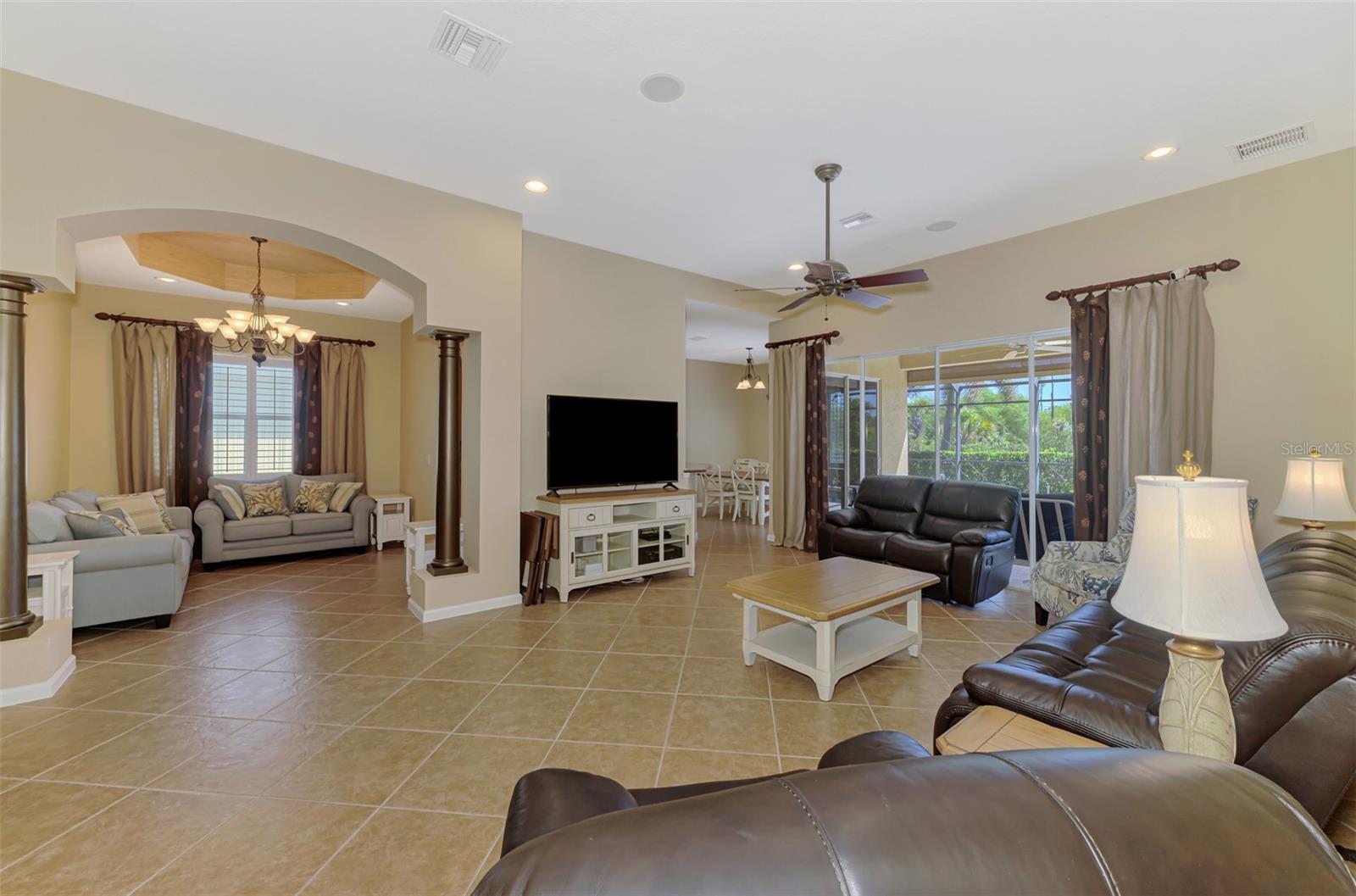 PORT CHARLOTTE, Florida, 33953, United States, 2 Bedrooms Bedrooms, ,2 BathroomsBathrooms,Residential,For Sale,1921184