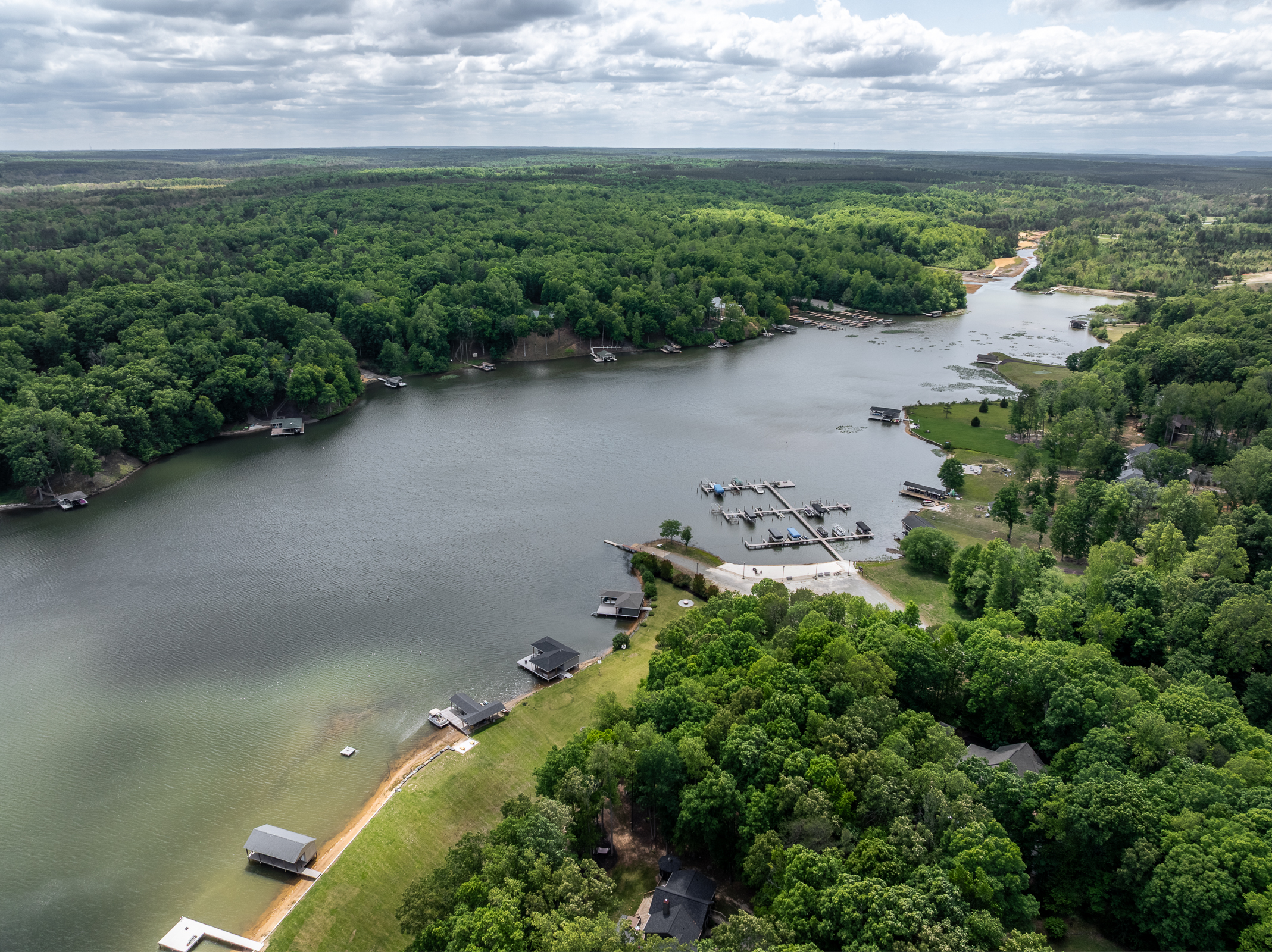  381 Shorewood Drive, Louisa, VA 23117 - 物件實景