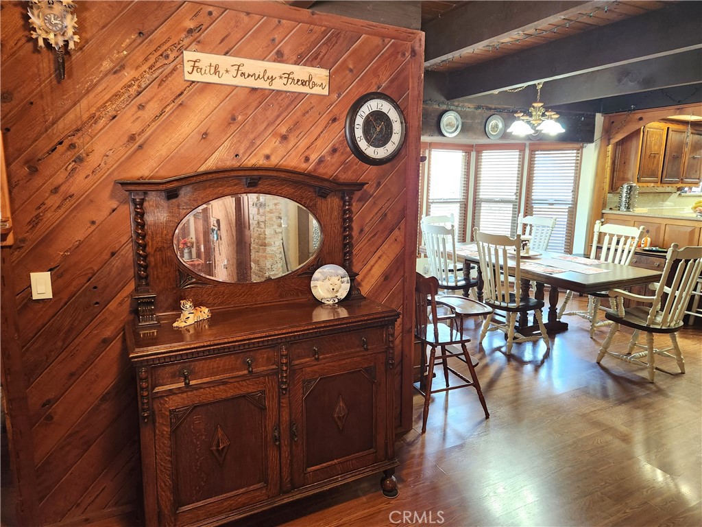 Oroville, California, 95966, United States, 4 Bedrooms Bedrooms, ,2 BathroomsBathrooms,Residential,For Sale,1887256