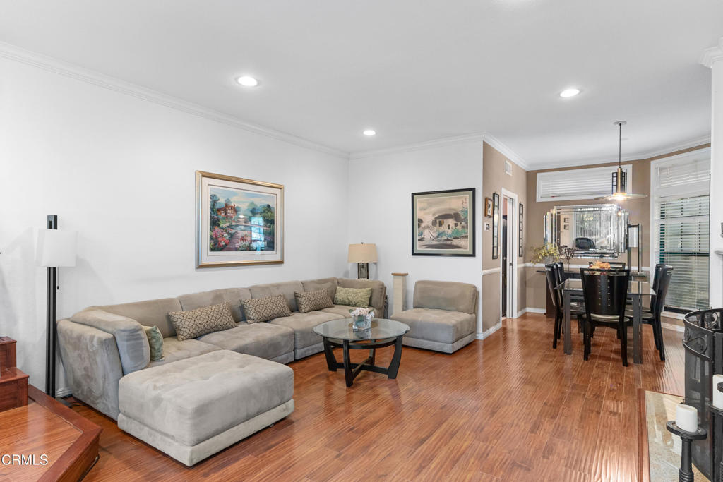 Pasadena, California, 91106, United States, 2 Bedrooms Bedrooms, ,3 BathroomsBathrooms,Residential,For Sale,1913443