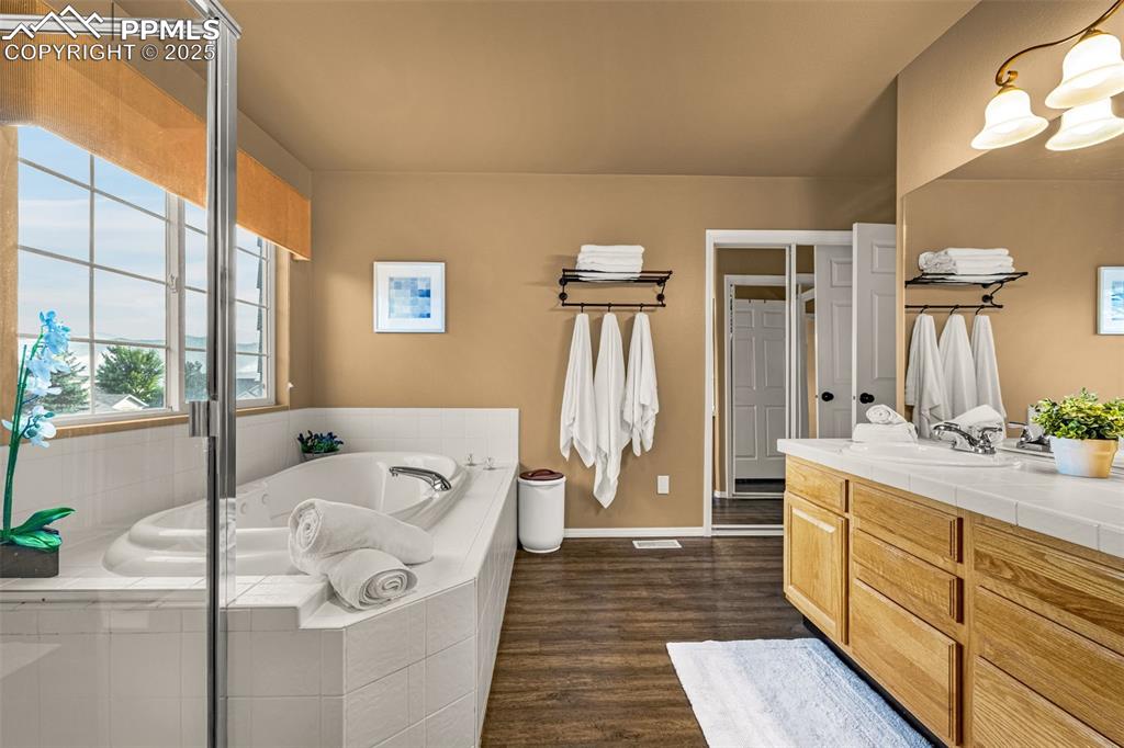 Monument, Colorado, 80132, United States, 5 Bedrooms Bedrooms, ,4 BathroomsBathrooms,Residential,For Sale,1988171