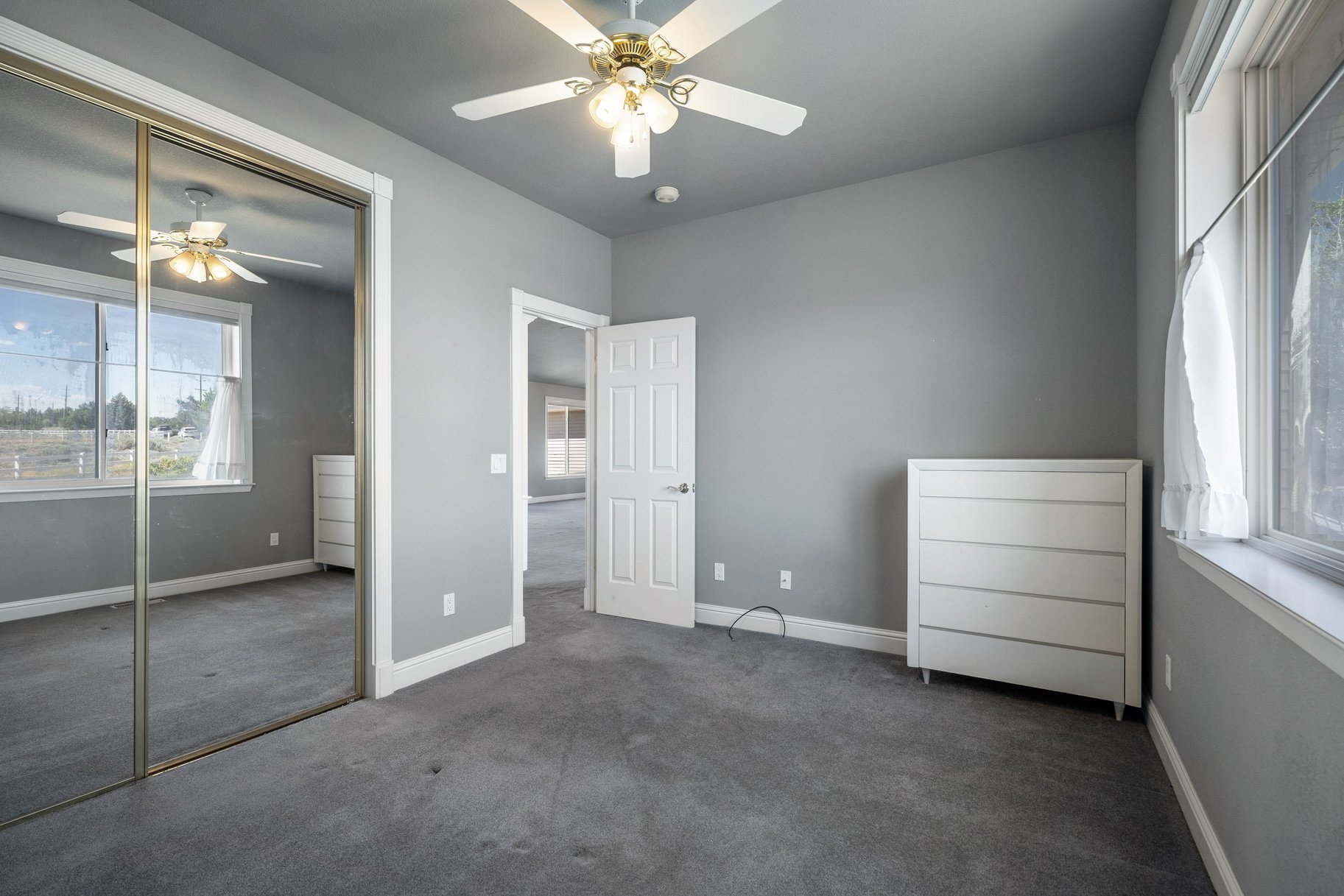  where  privacy meets convenience in gardnerville - 物件實景