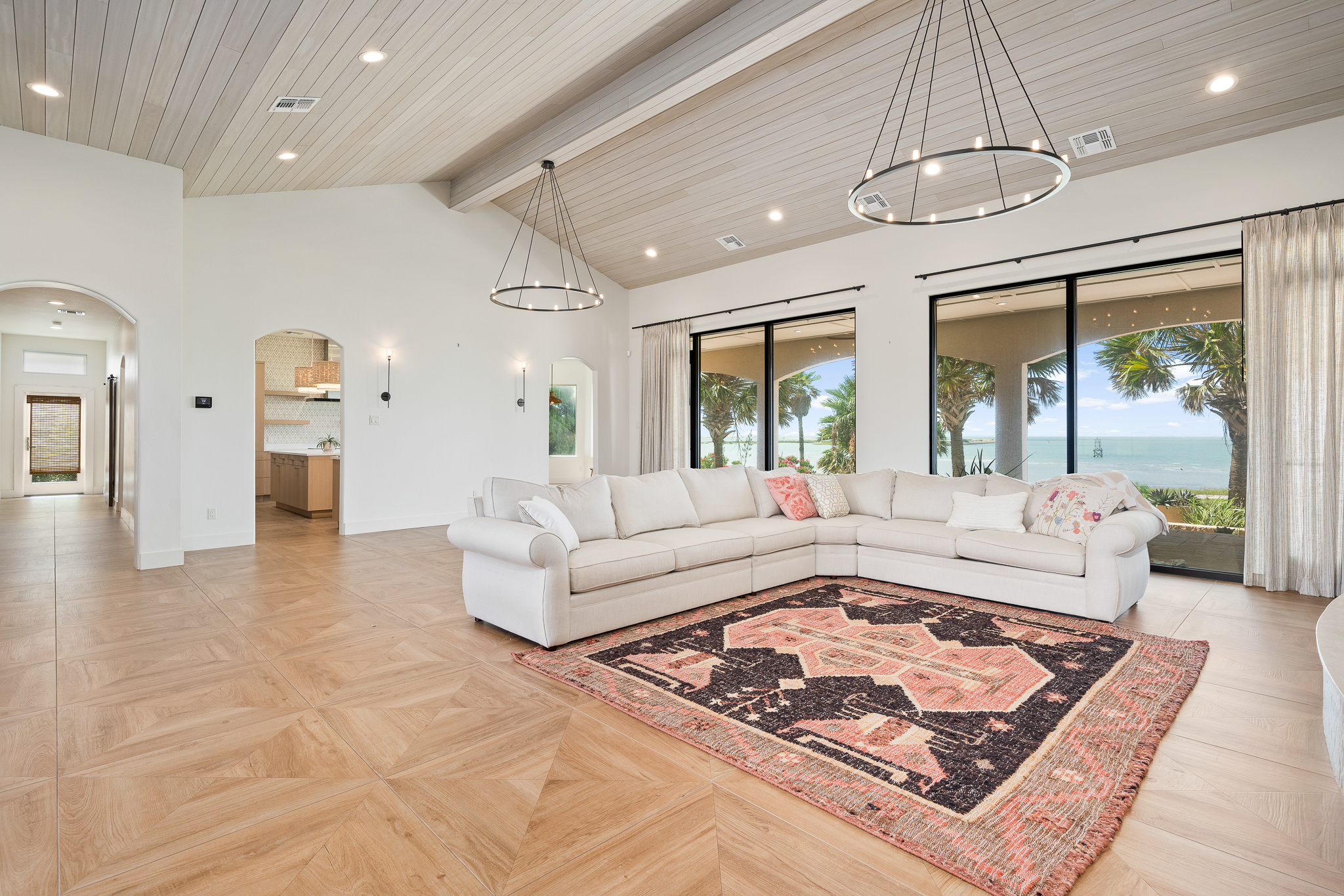 Portland, Texas, 78374, United States, 4 Bedrooms Bedrooms, ,4 BathroomsBathrooms,Residential,For Sale,1898876