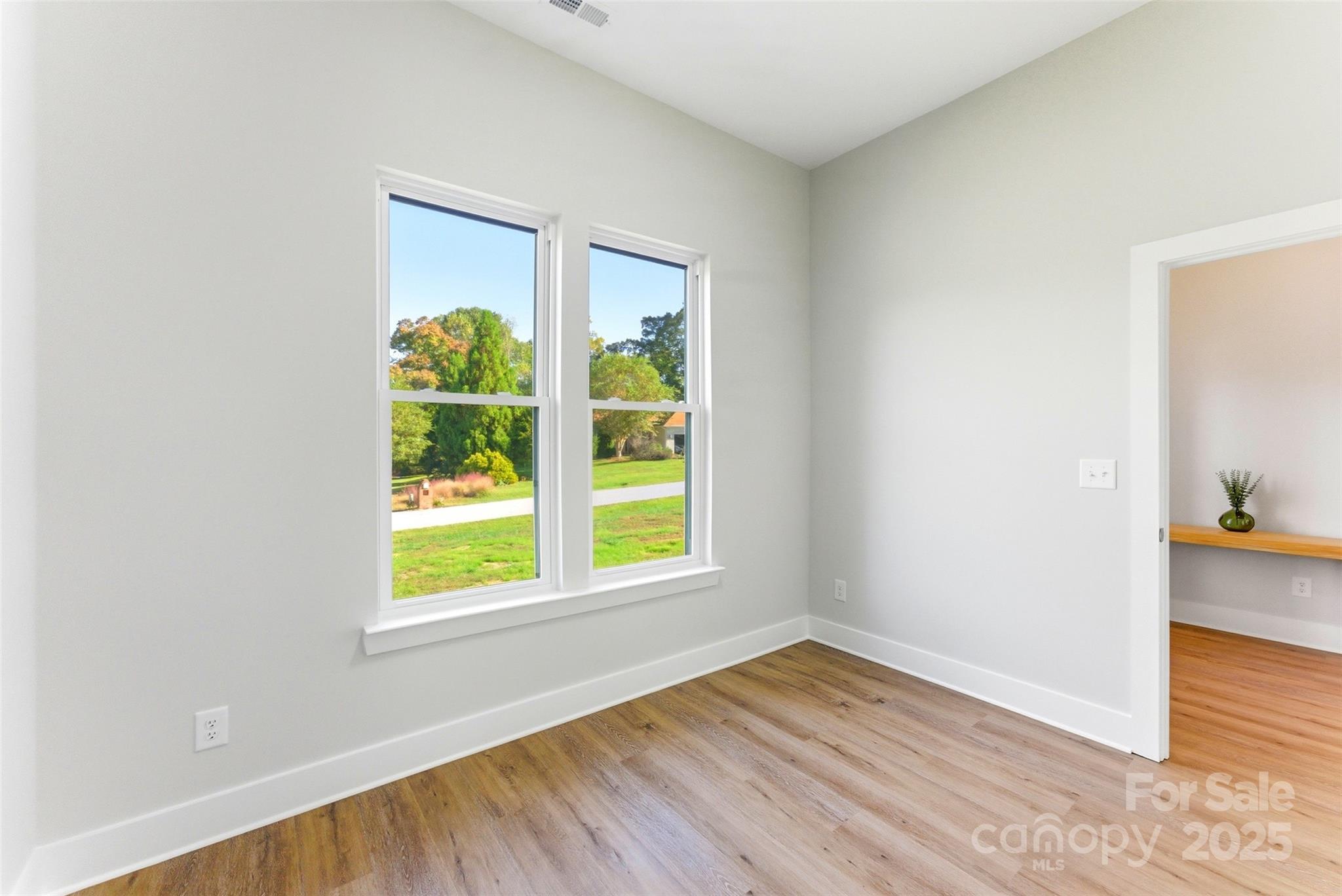 Conover, North Carolina, 28613, United States, 3 Bedrooms Bedrooms, ,2 BathroomsBathrooms,Residential,For Sale,1969077