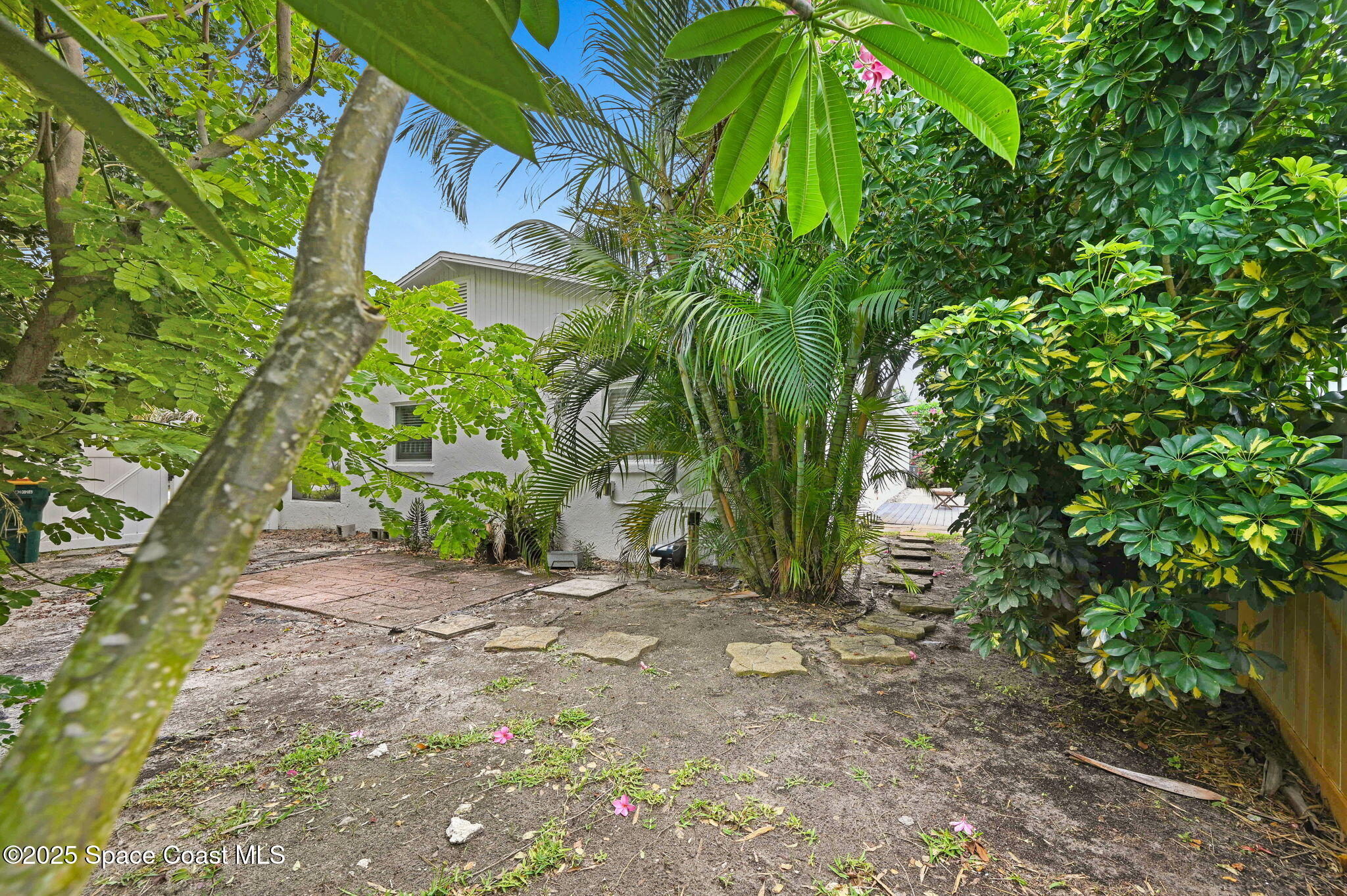 Indialantic, Florida, 32903, United States, 3 Bedrooms Bedrooms, ,3 BathroomsBathrooms,Residential,For Sale,1840039