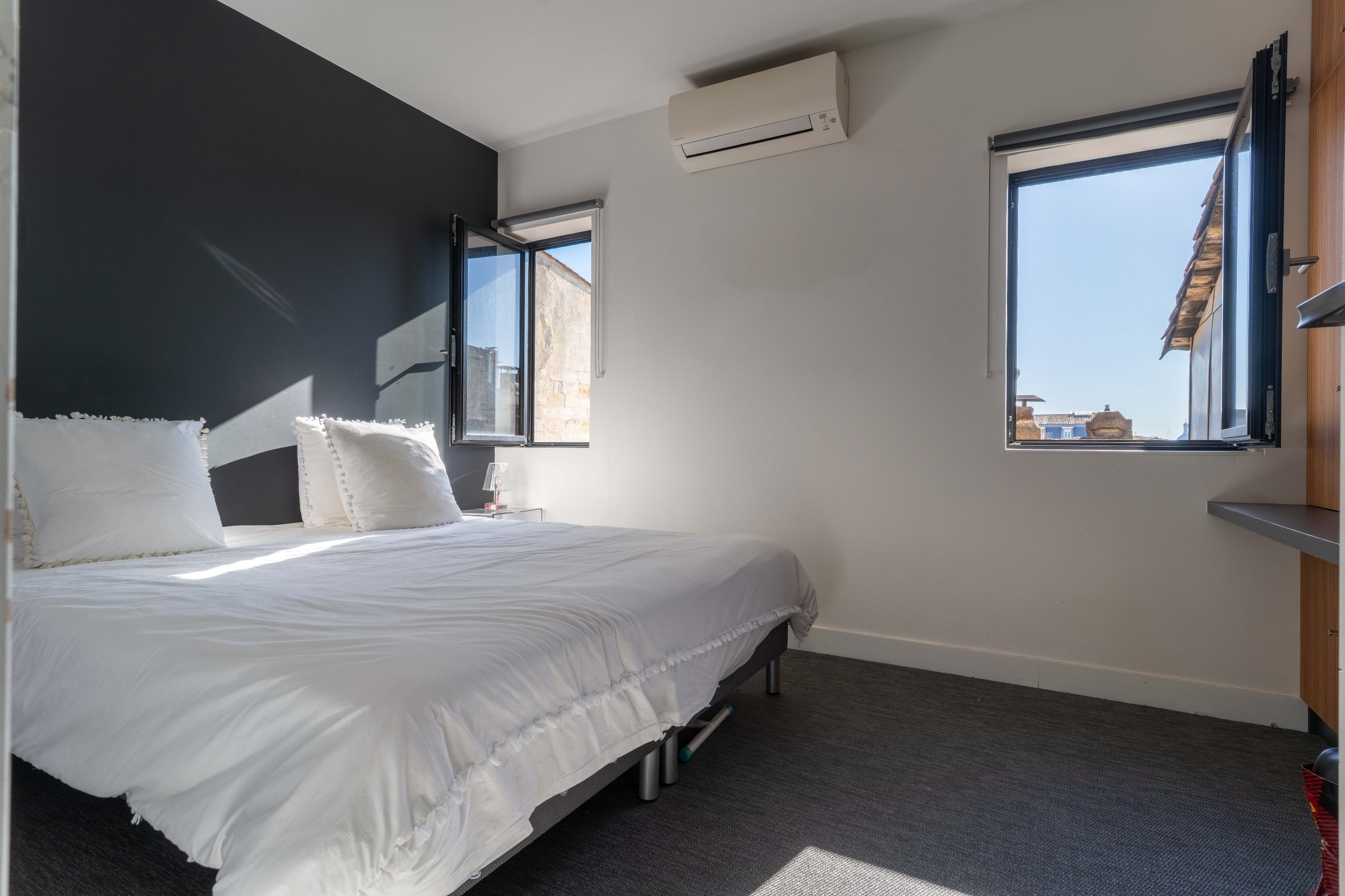  BORDEAUX - TRIANGLE - SUPERB 87M² APARTMENT - TERRACE - ELEVATOR - 2 BEDROOMS - 物件實景