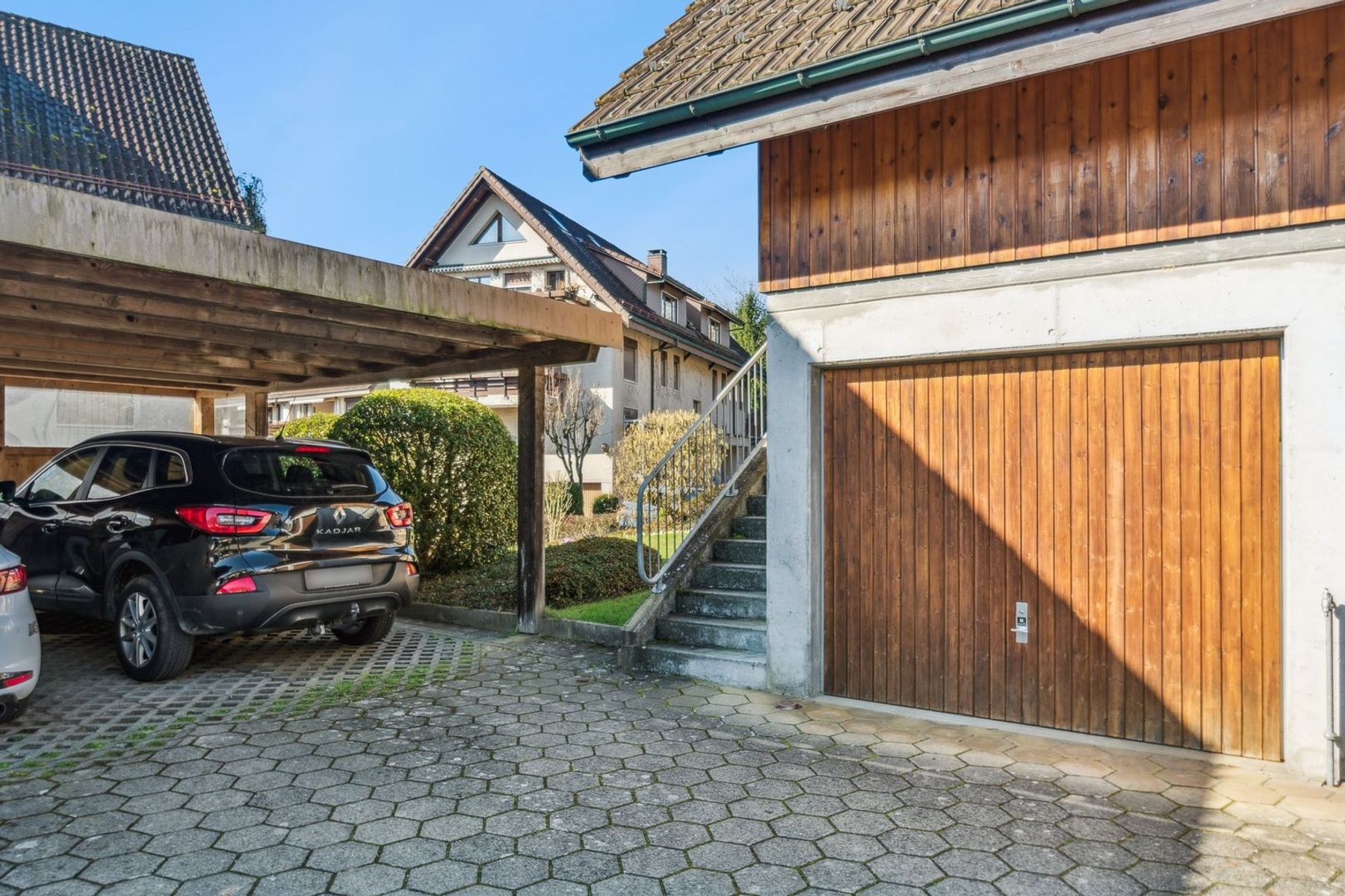  Prestigious 5.5-room duplex ?Pieds dans l
