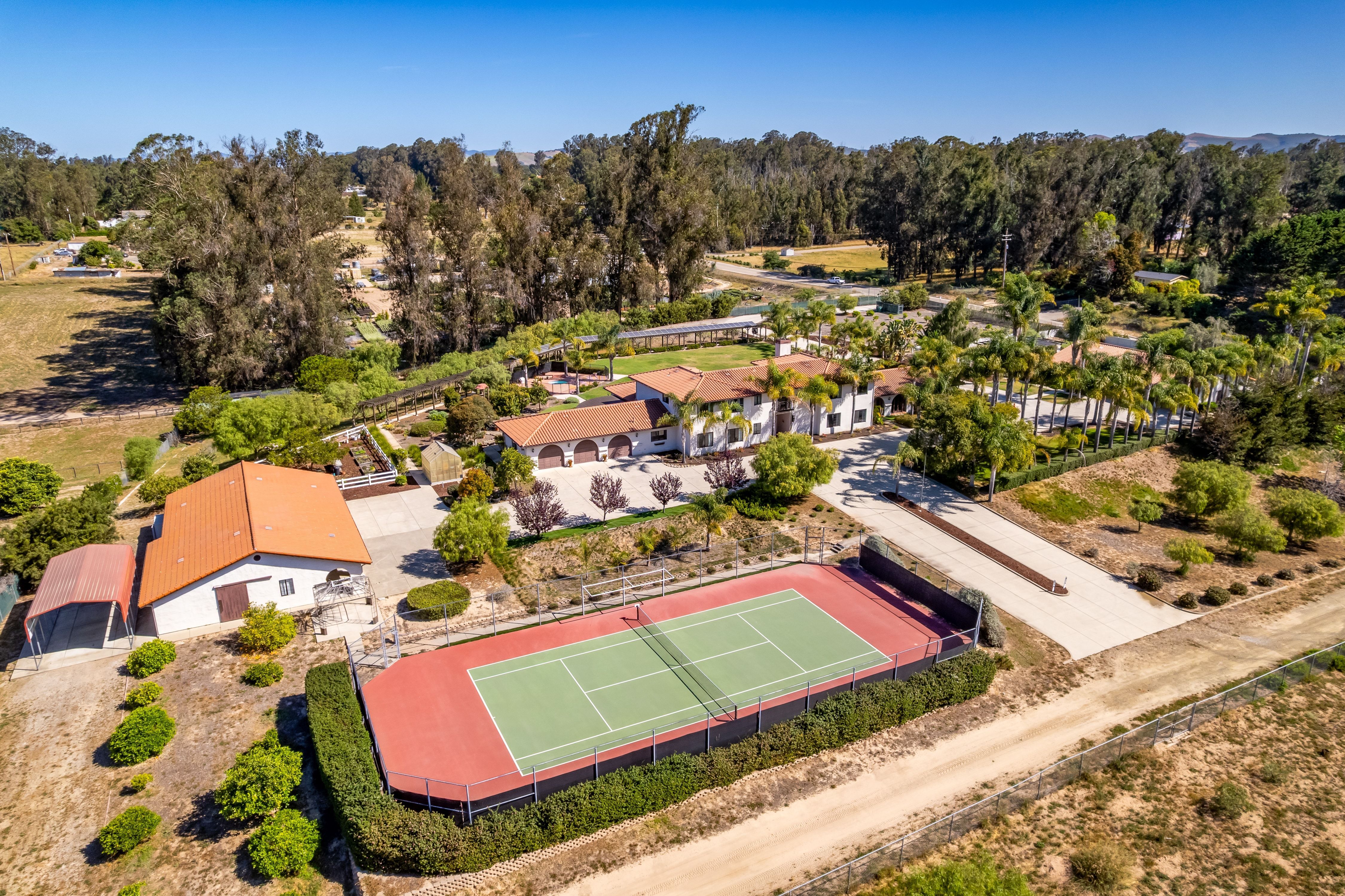  A Timeless Spanish Colonial Estate of Rare Distinction - 物件實景