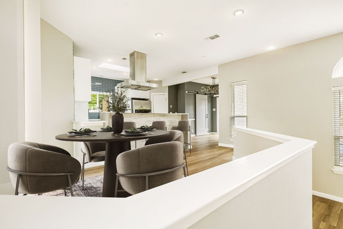 Lakeway, Texas, 78734, United States, 3 Bedrooms Bedrooms, ,3 BathroomsBathrooms,Residential,For Sale,2001853