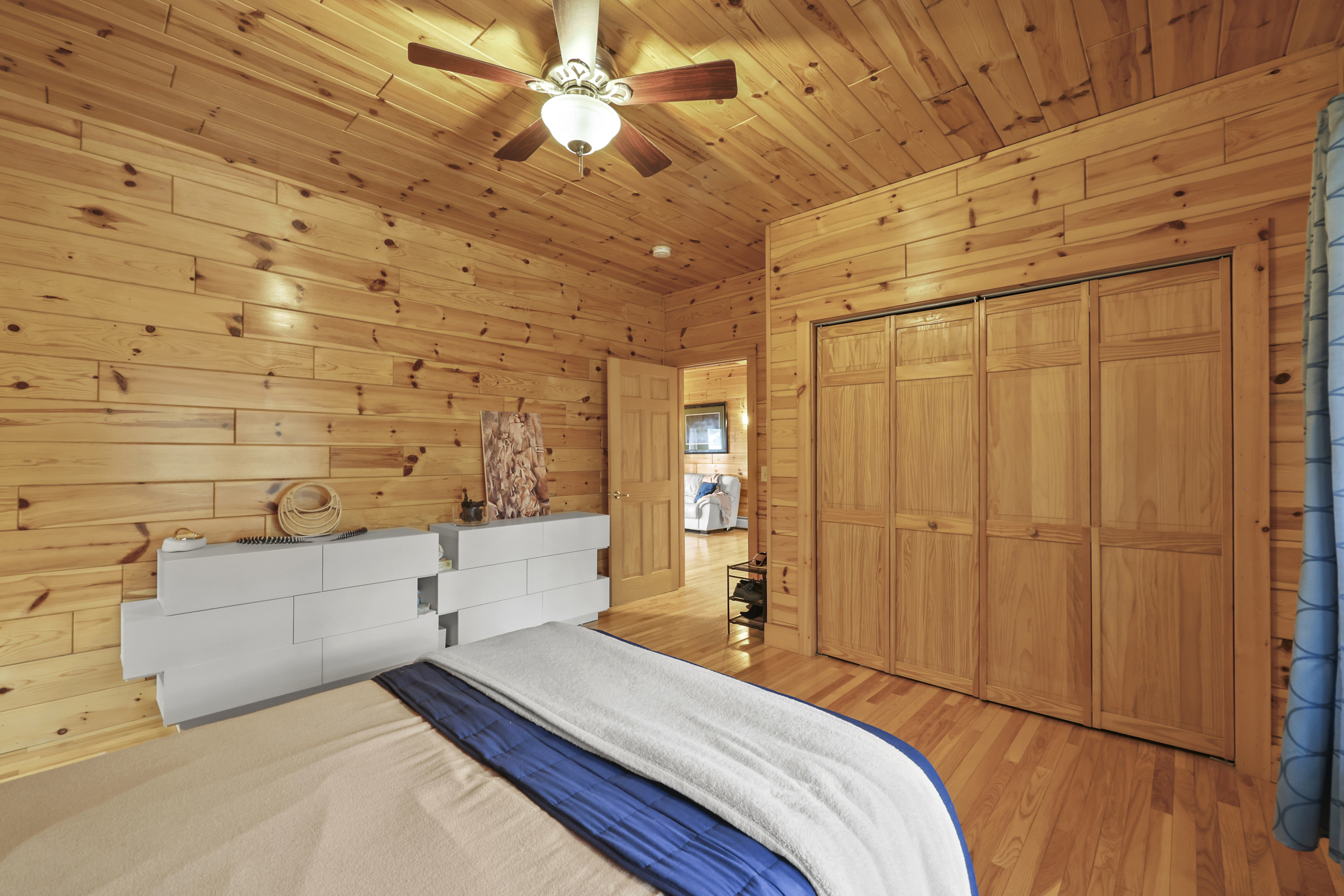  Berkshires Log Home Retreat with Wildlife Pond & Guest Apartment - 物件實景