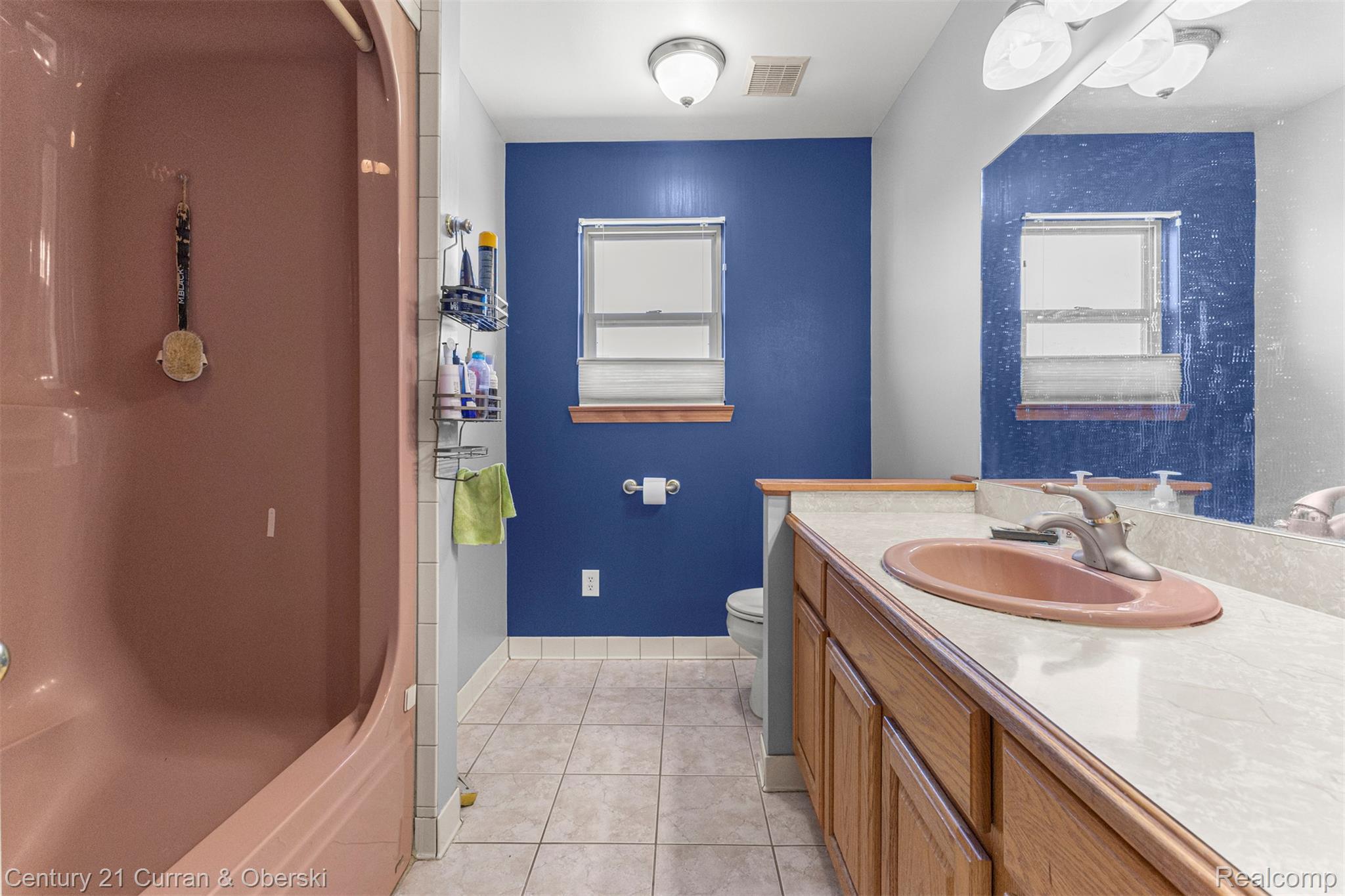 Taylor, Michigan, 48180, United States, 4 Bedrooms Bedrooms, ,4 BathroomsBathrooms,Residential,For Sale,2035843