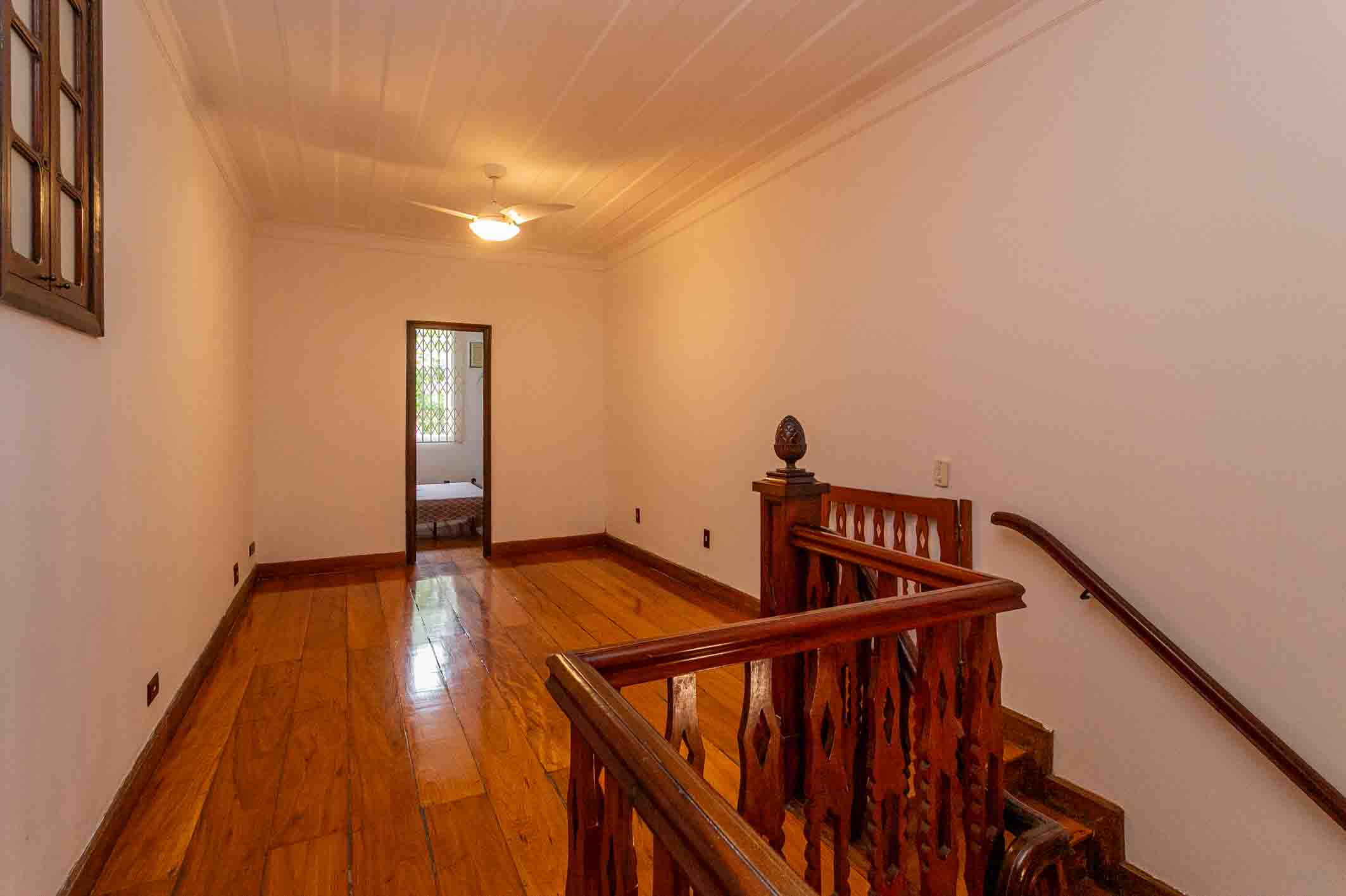  Residence on a quiet street with expansion potential - 物件實景